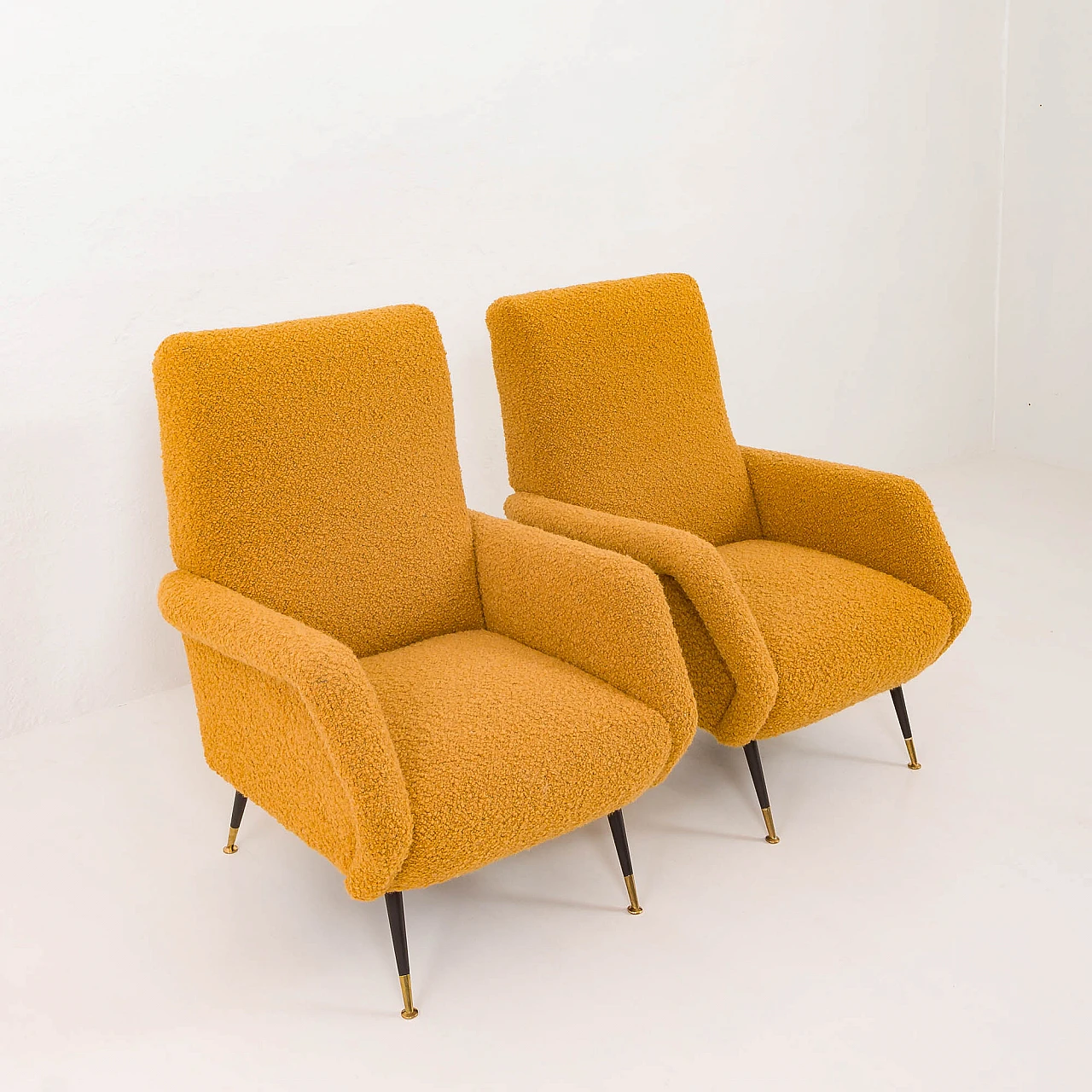 Pair of armchairs attributed to Gigi Radice for Minotti, 1950s 15