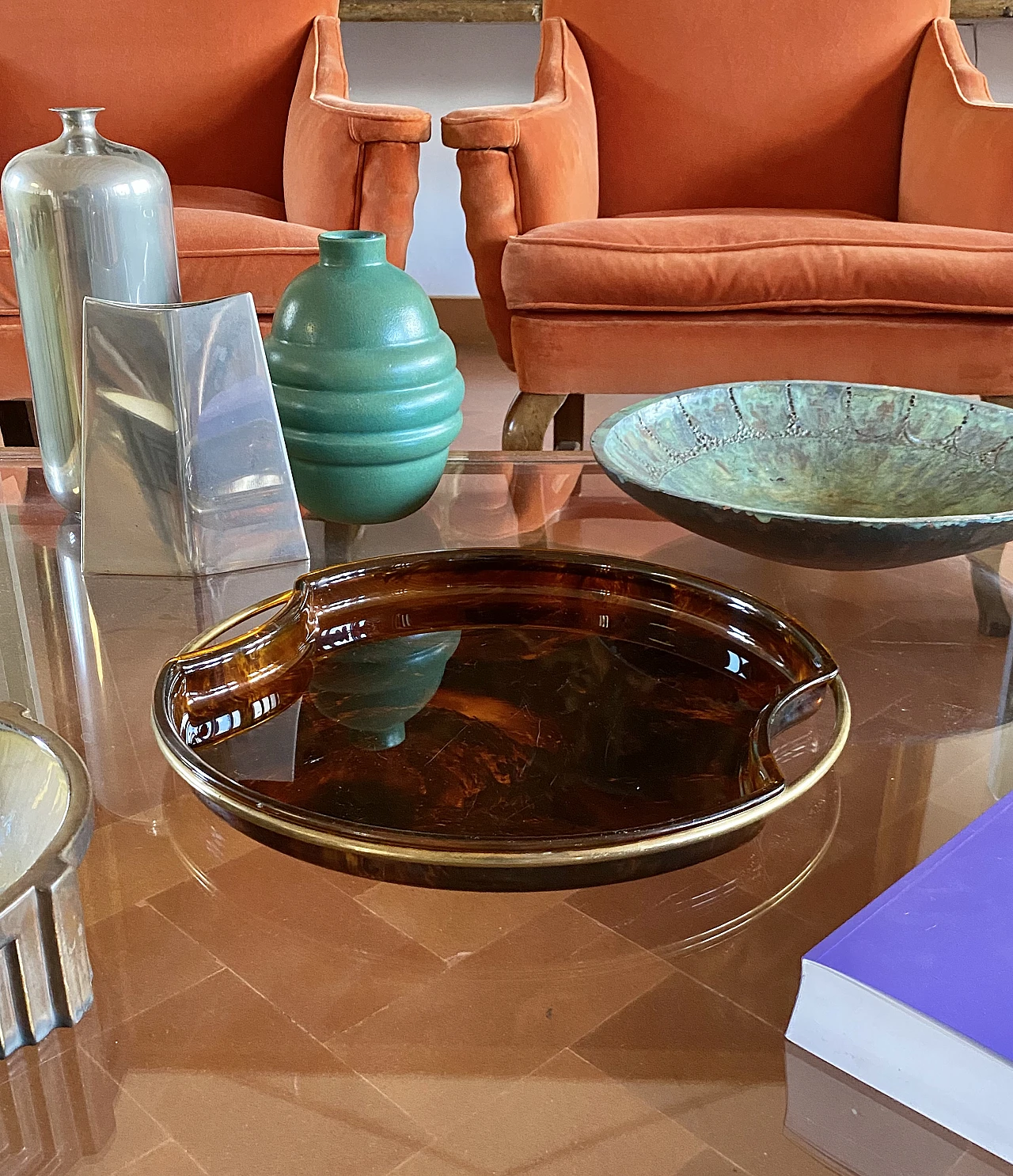 Brass and tortoiseshell lucite tray by Guzzini, 1970s 5