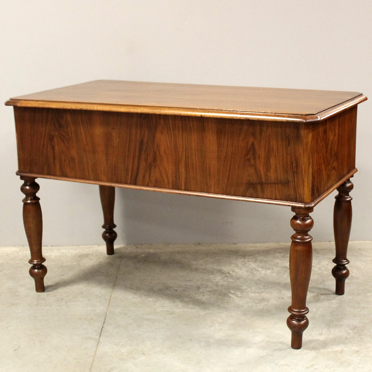 Louis Philippe Lombard solid walnut desk, 19th century 3