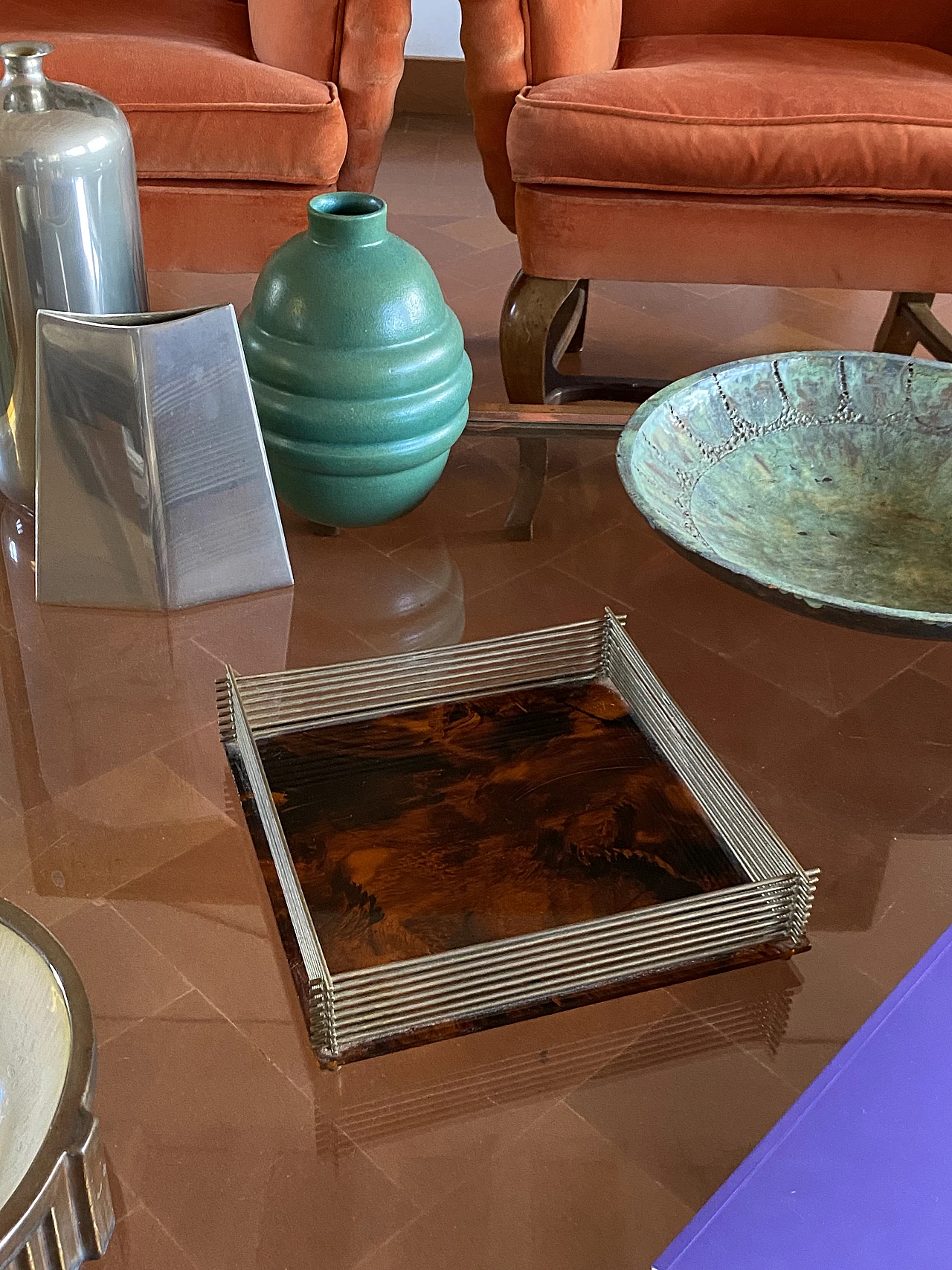 Hollywood Regency brass and tortoiseshell lucite tray, 1970s 10