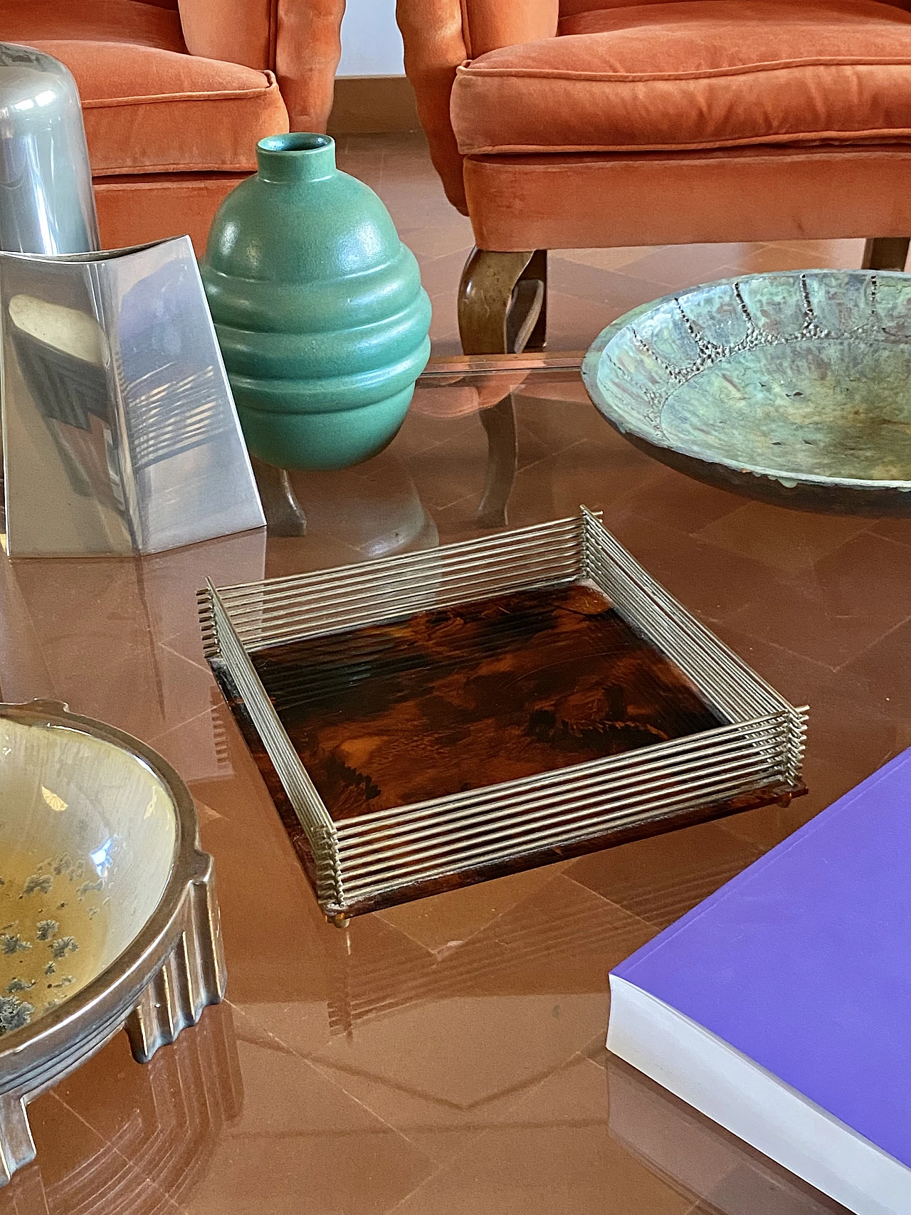 Hollywood Regency brass and tortoiseshell lucite tray, 1970s 14