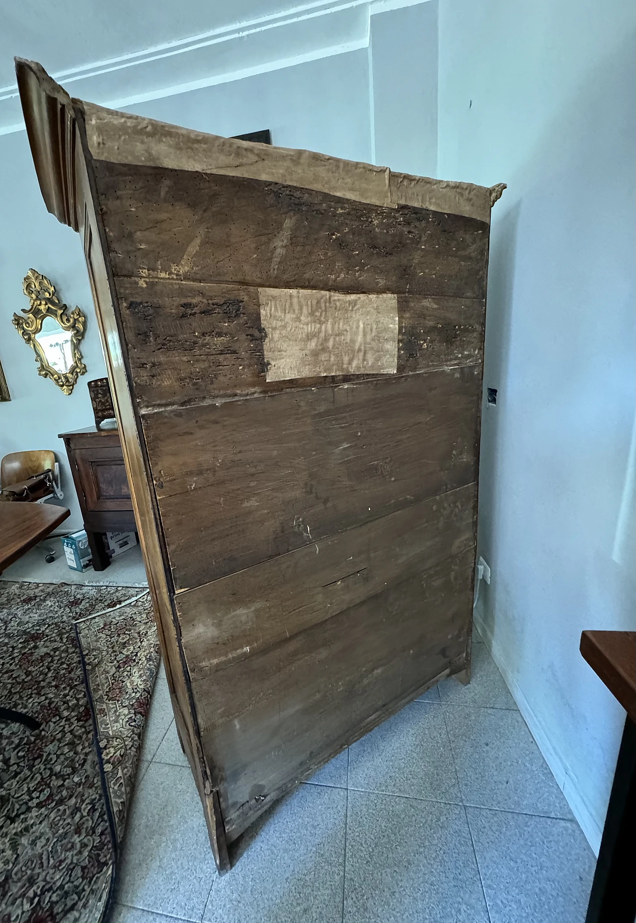 Piedmontese poplar cabinet, late 18th century 17