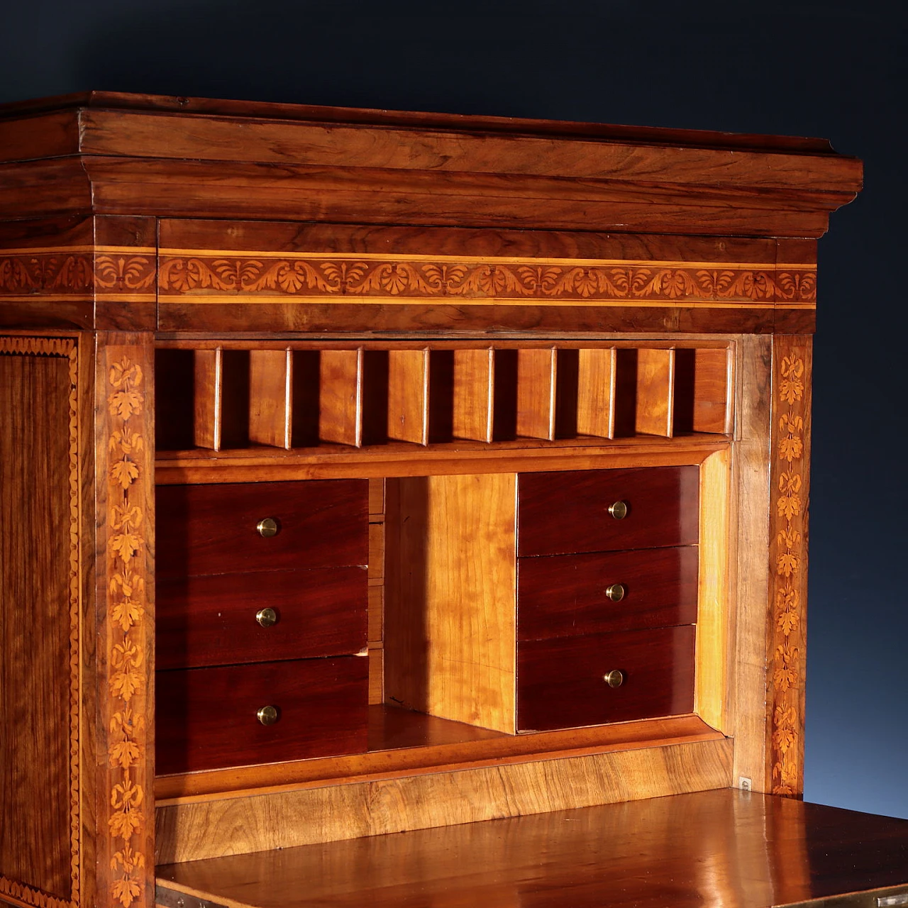 Secretaire  in legno intarsiato di Bottega Maggiolini, '800 6