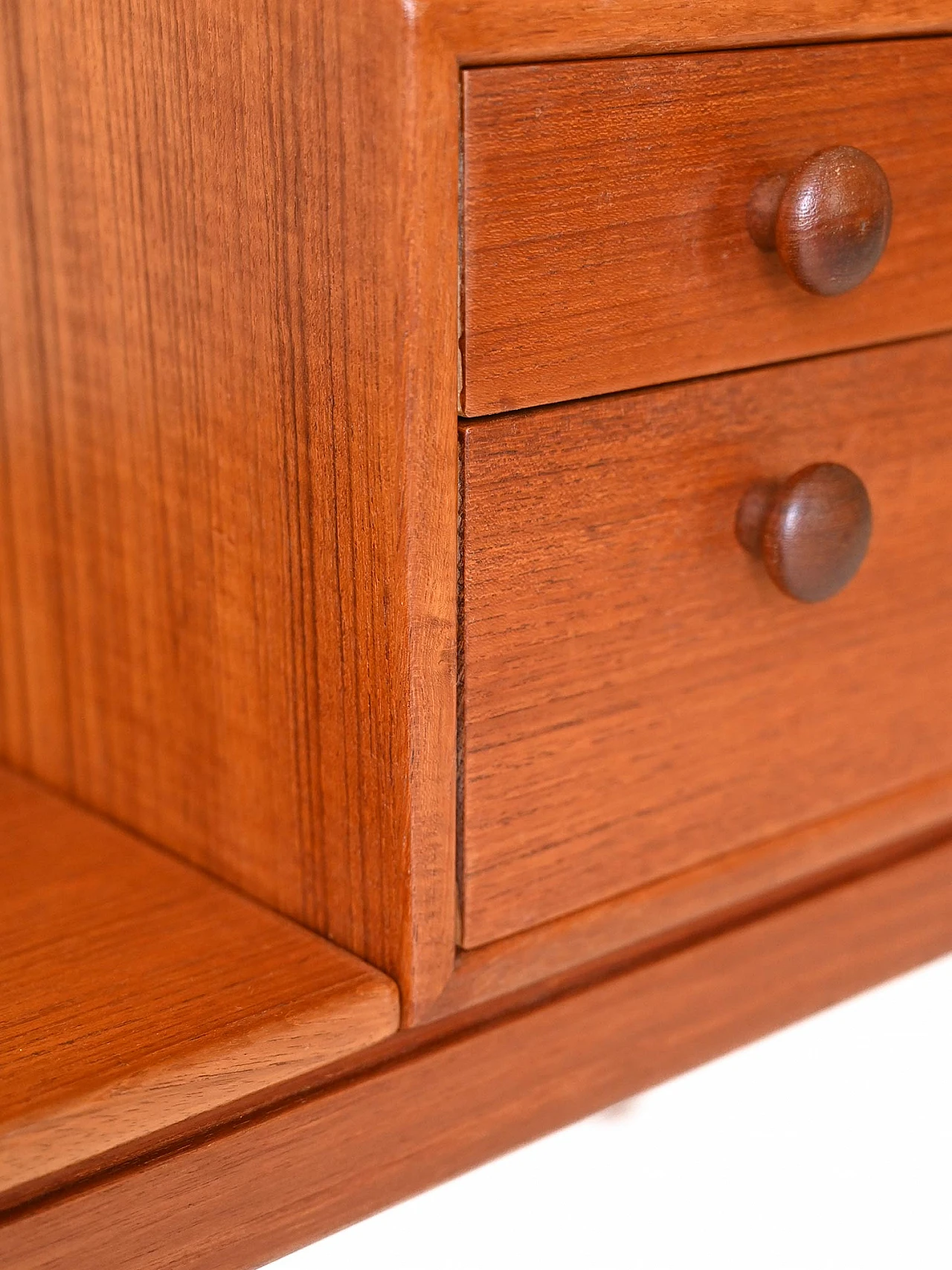 Teak entrance bench with drawers, 1960s 9