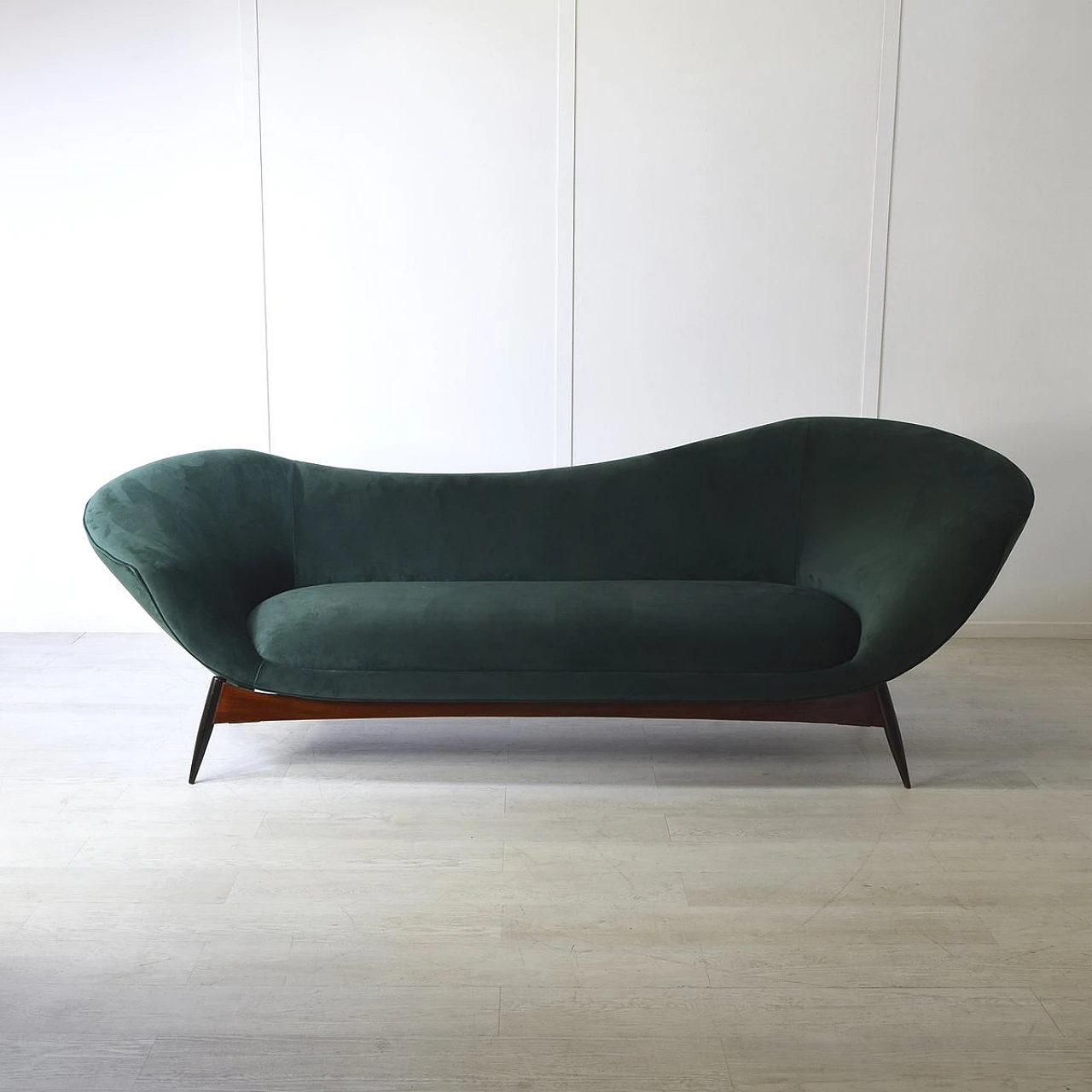 Curved sofa in green velvet with teak base by Flexform, 1950s 2