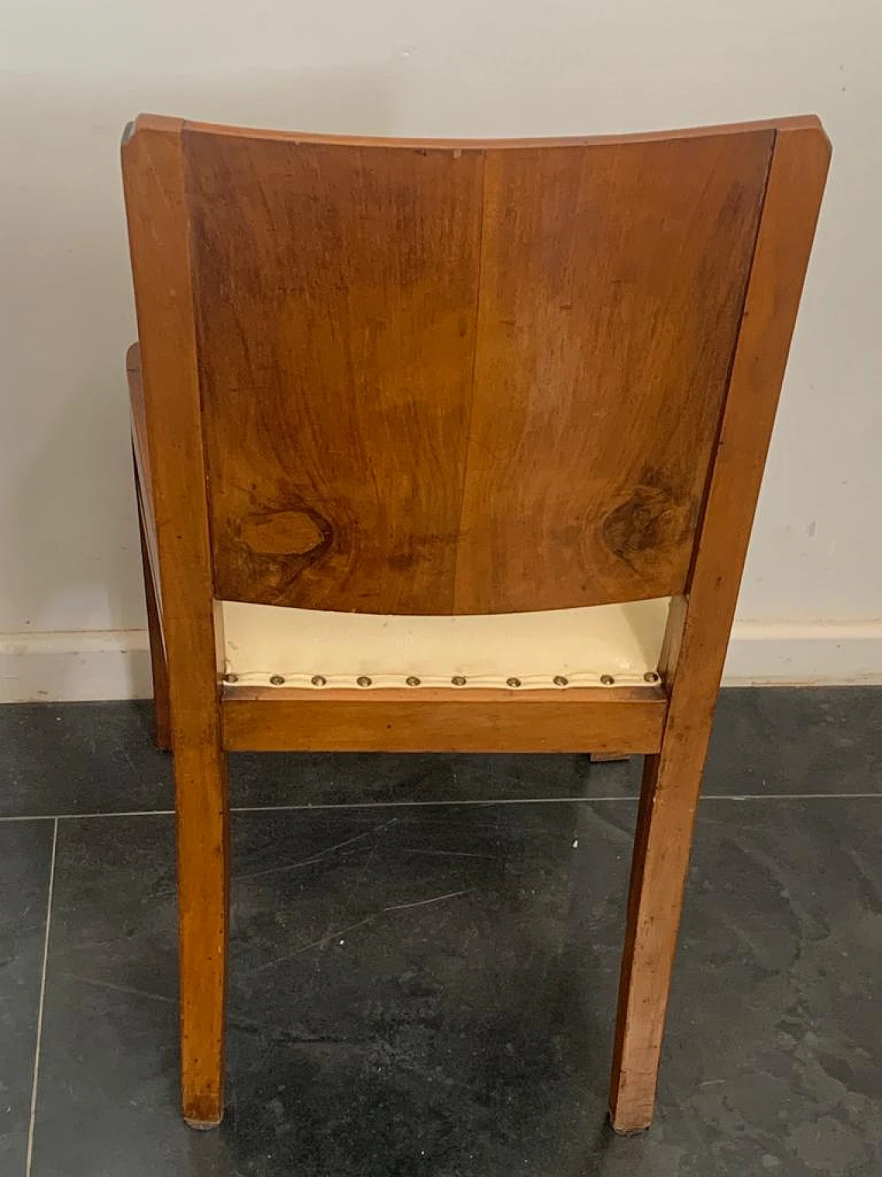 4 Chairs and table in walnut and walnut feather, 1940s 6