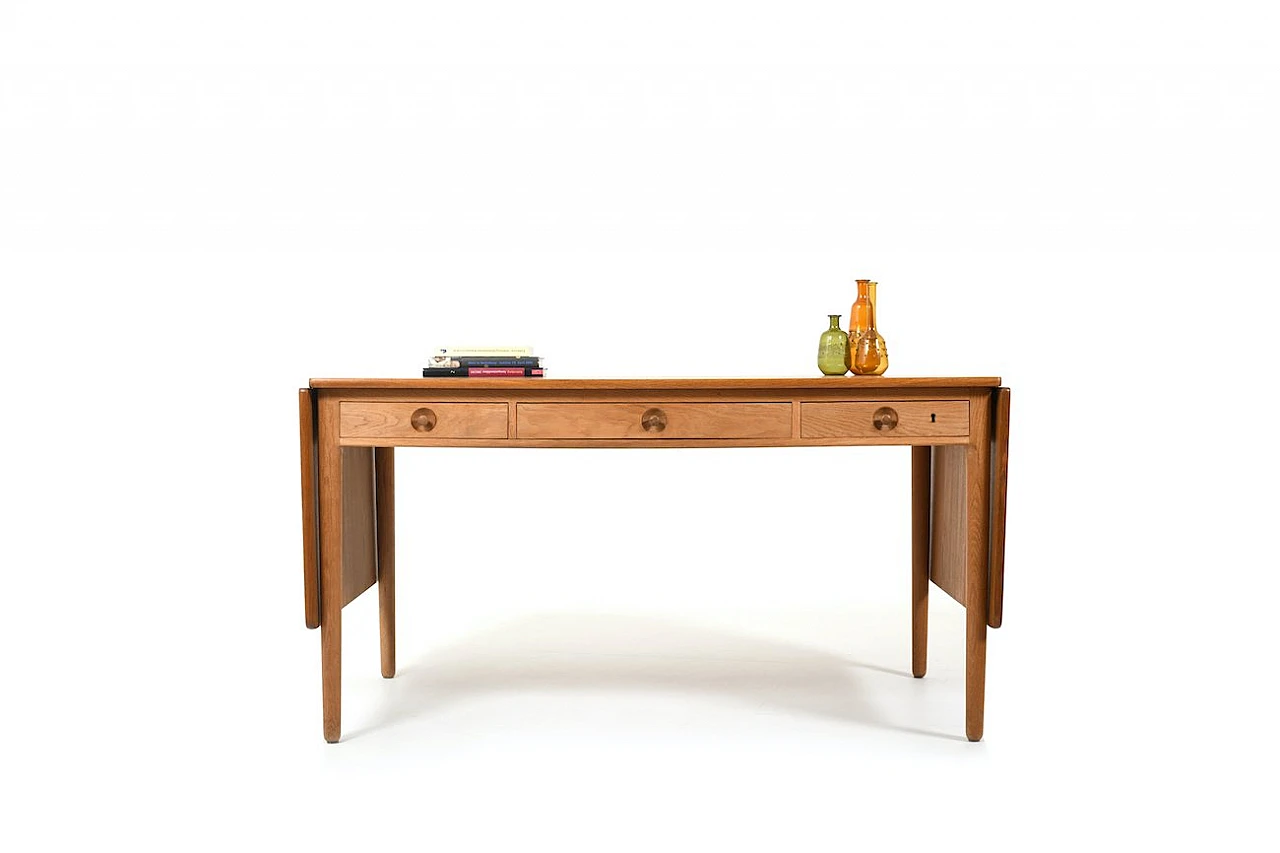 Danish desk AT-305 in oak by H. J. Wegner for Andreas Tuck, 1950s 3