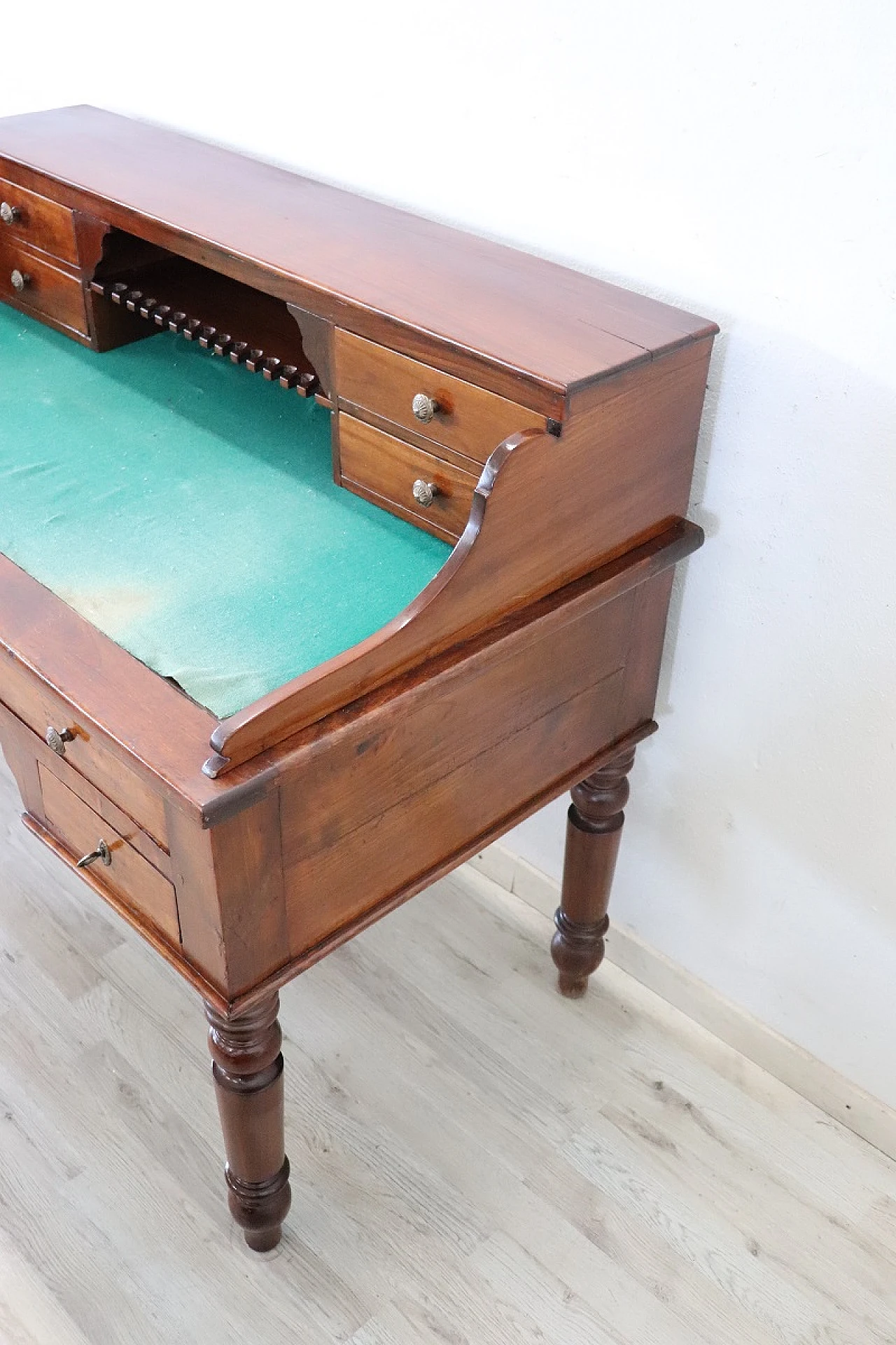 Louis Philippe desk in solid cherry wood, mid-19th century 3