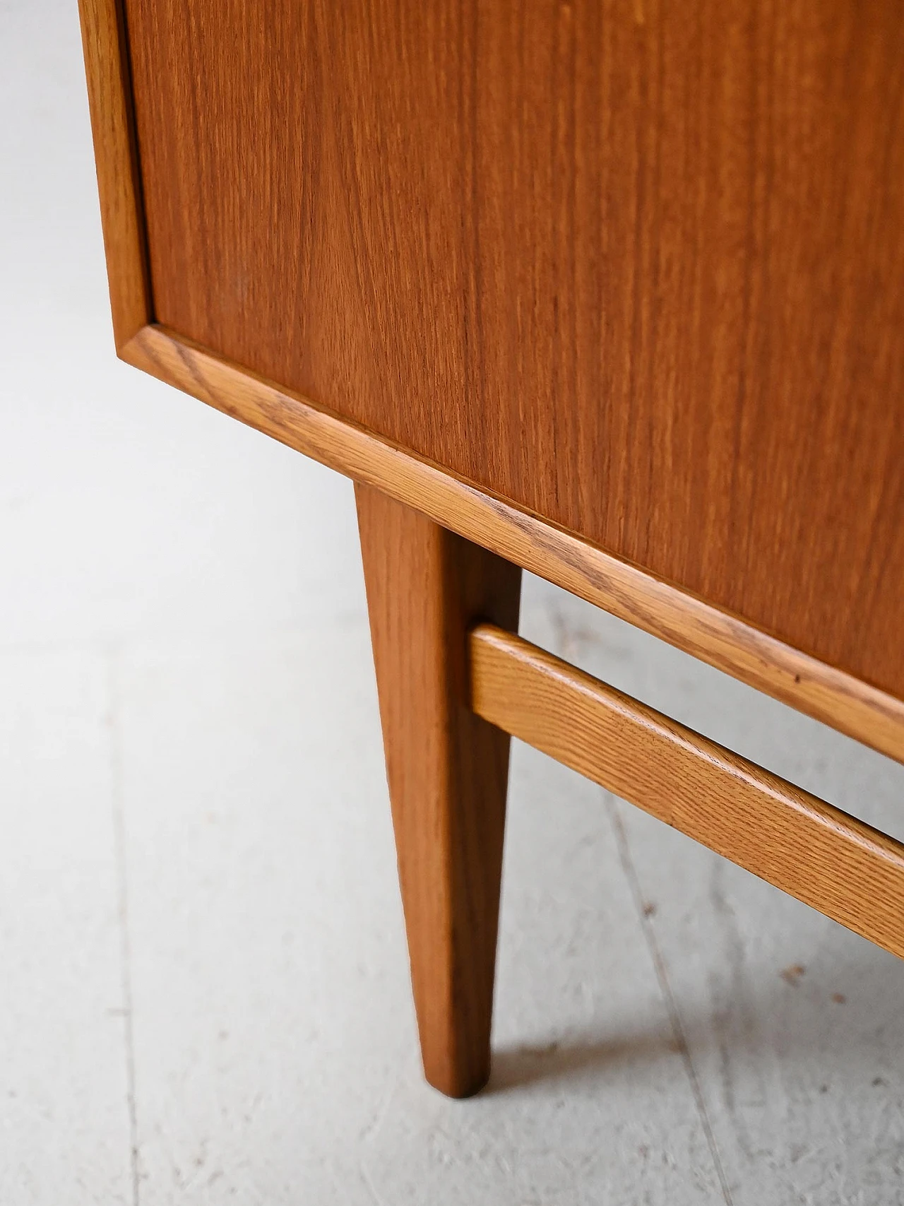 Credenza scandinava in teak e rovere, anni '60 9