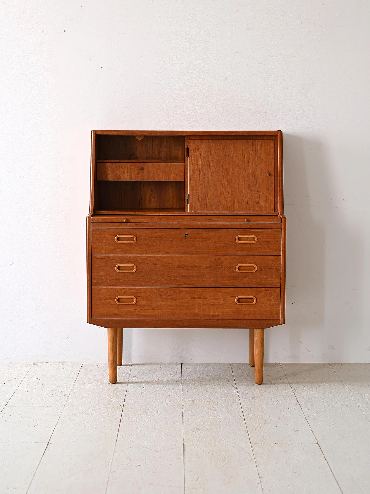 Secretaire danese in teak con scrittoio estraibile, anni '60 2