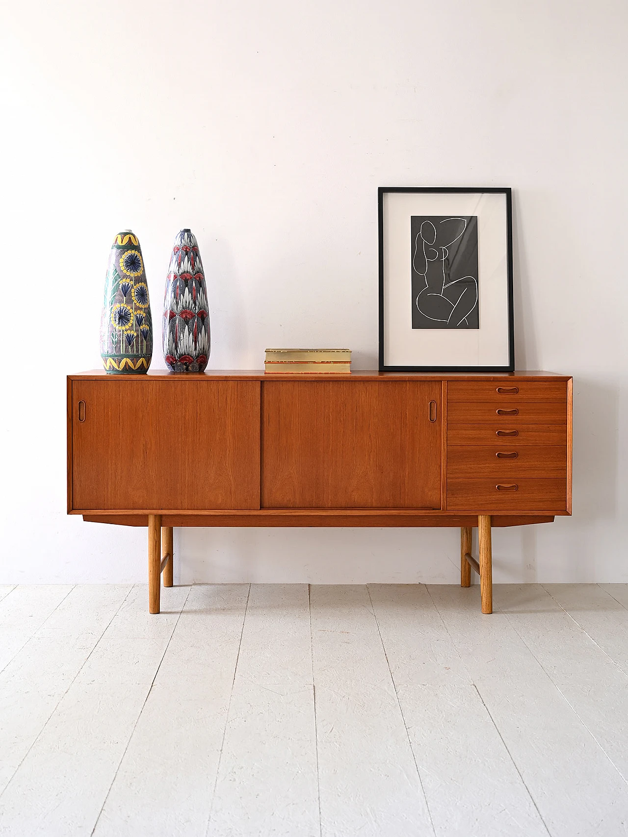 Credenza scandinava in teak e rovere con ante e cassetti, anni '60 1