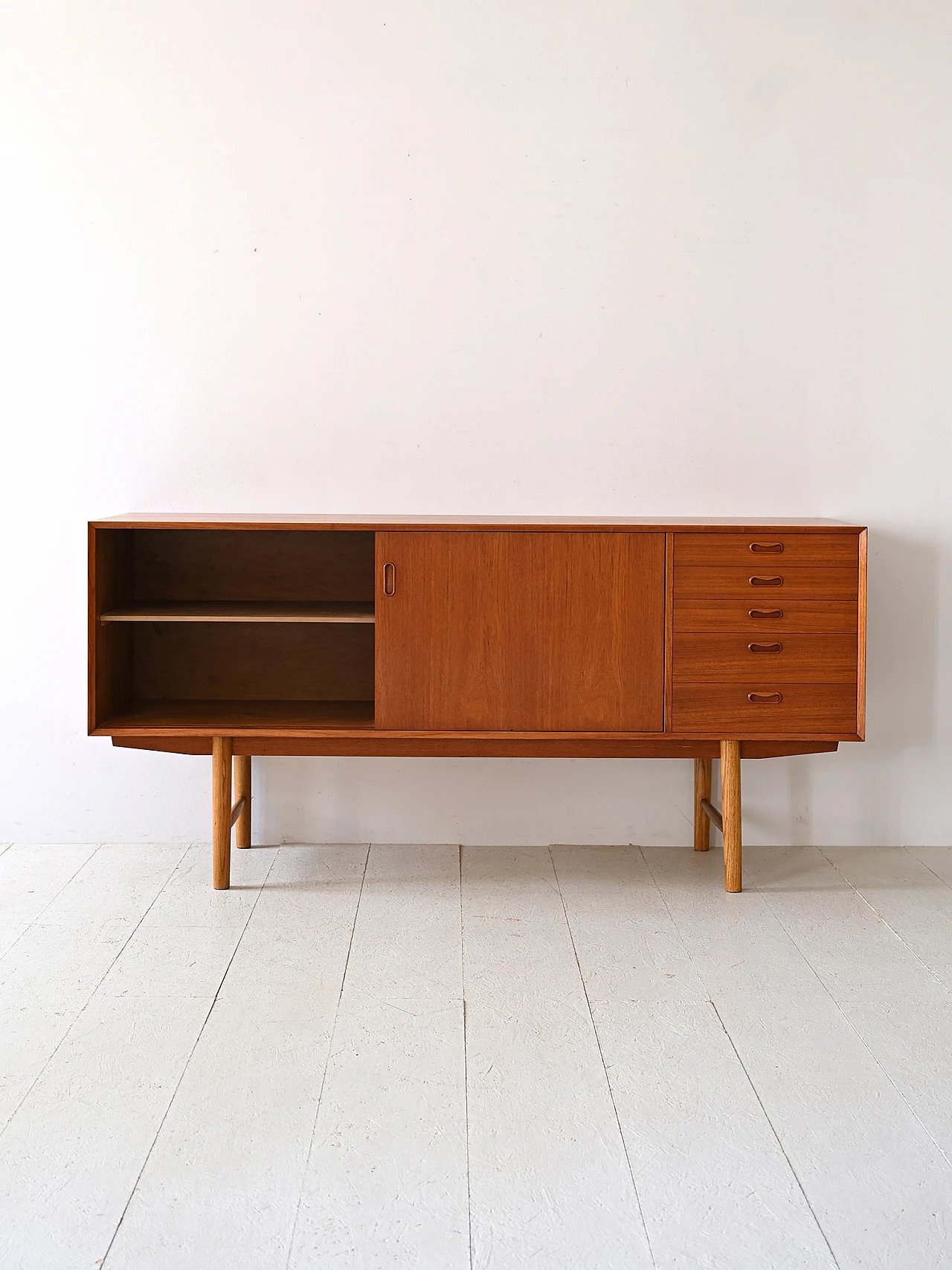 Credenza scandinava in teak e rovere con ante e cassetti, anni '60 3