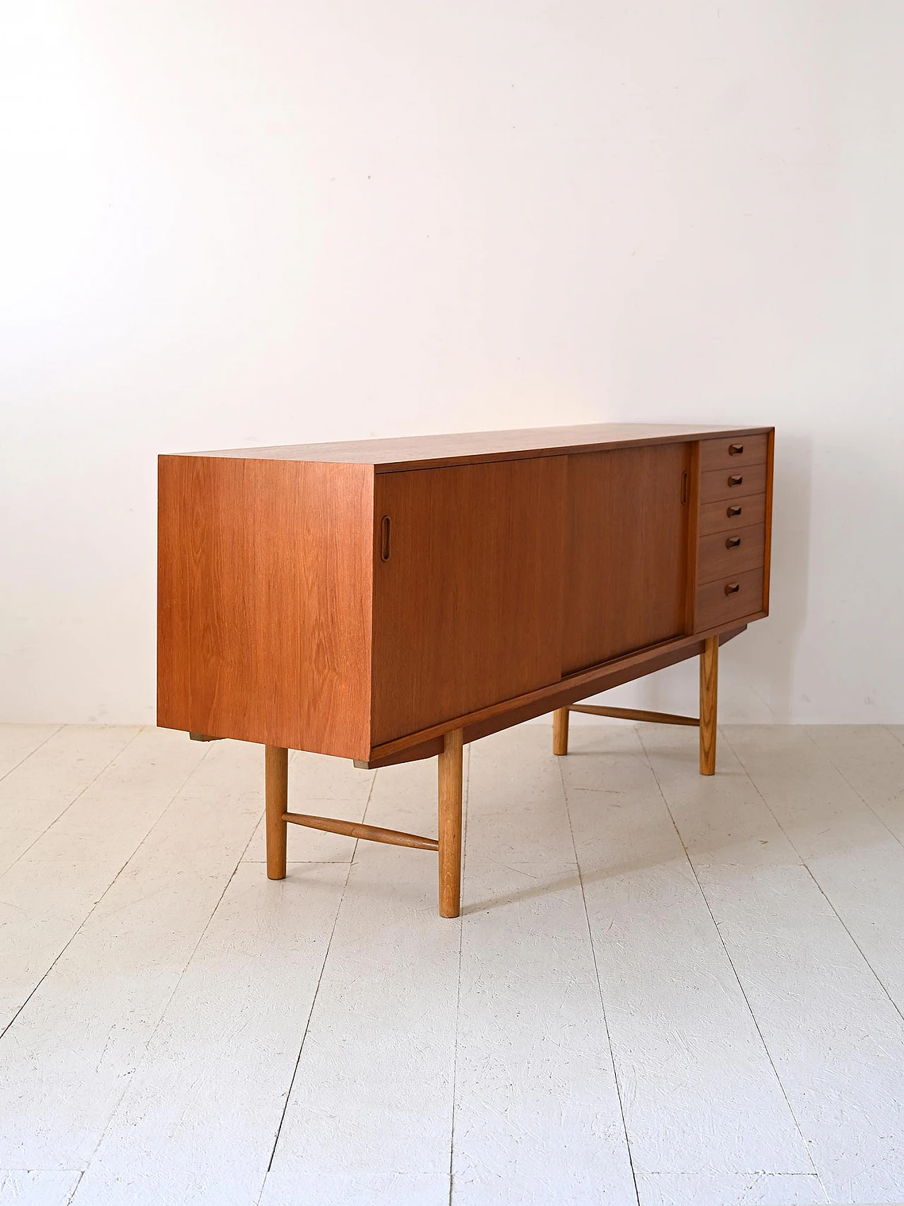 Credenza scandinava in teak e rovere con ante e cassetti, anni '60 5