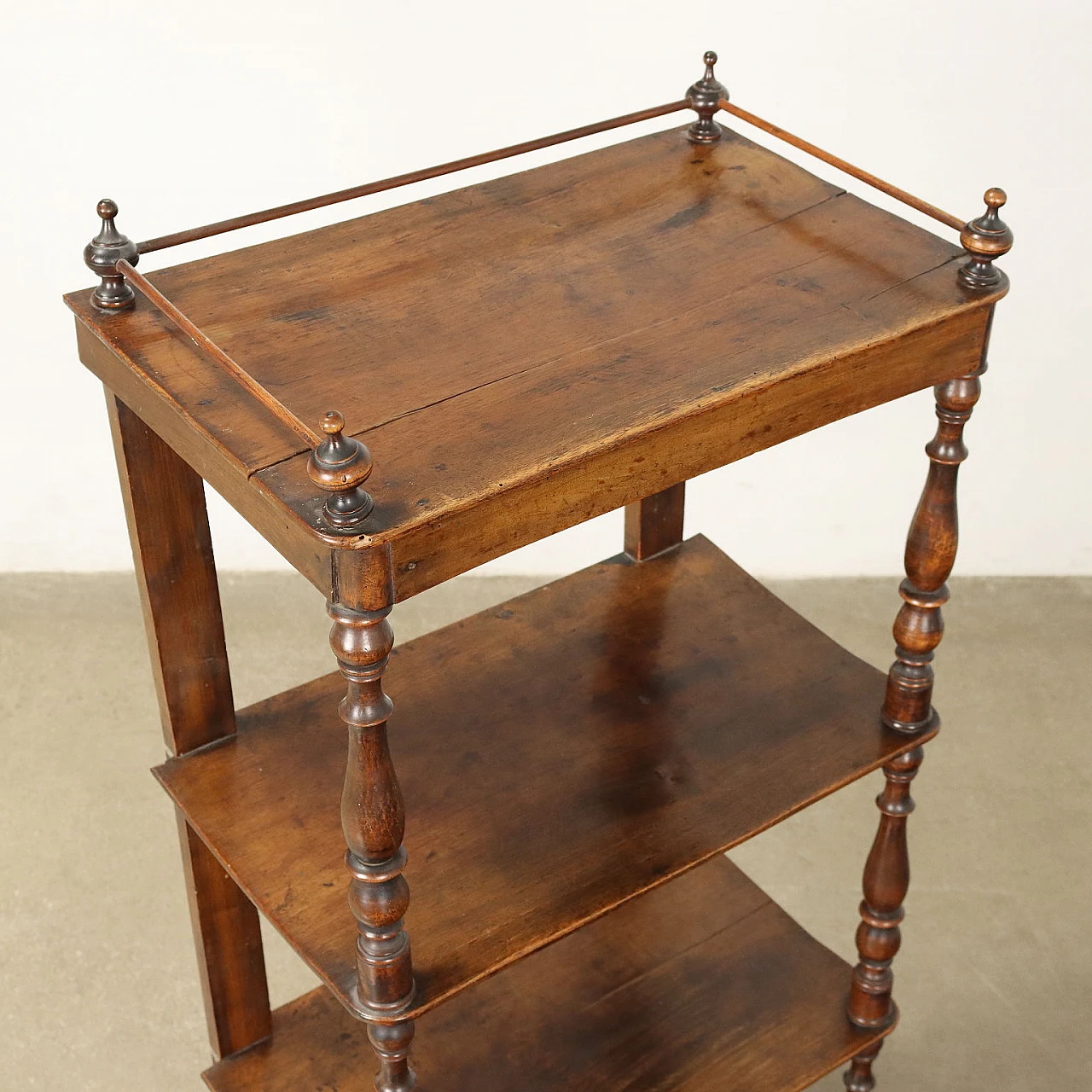 Étagère Louis Philippe in walnut with 4 shelves, 19th century 3