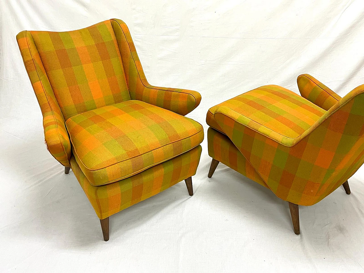 Pair of patterned fabric armchairs, 1960s 3