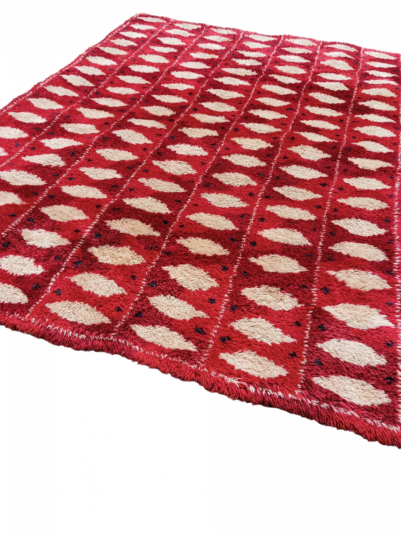 Swedish red and white wool rug, 1960s 2