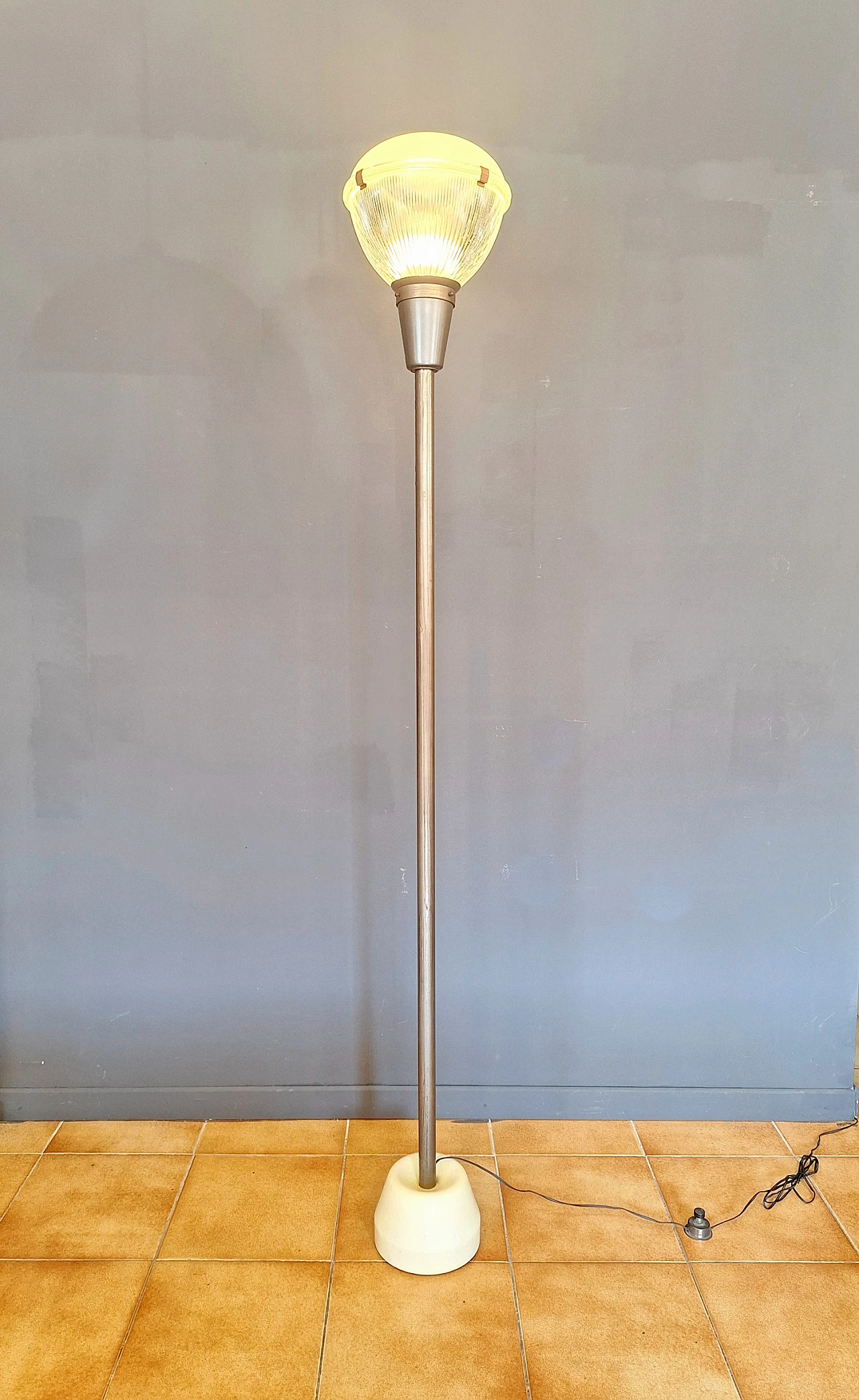 LTE7 floor lamp by Ignazio Gardella for Azucena, 1950s 4