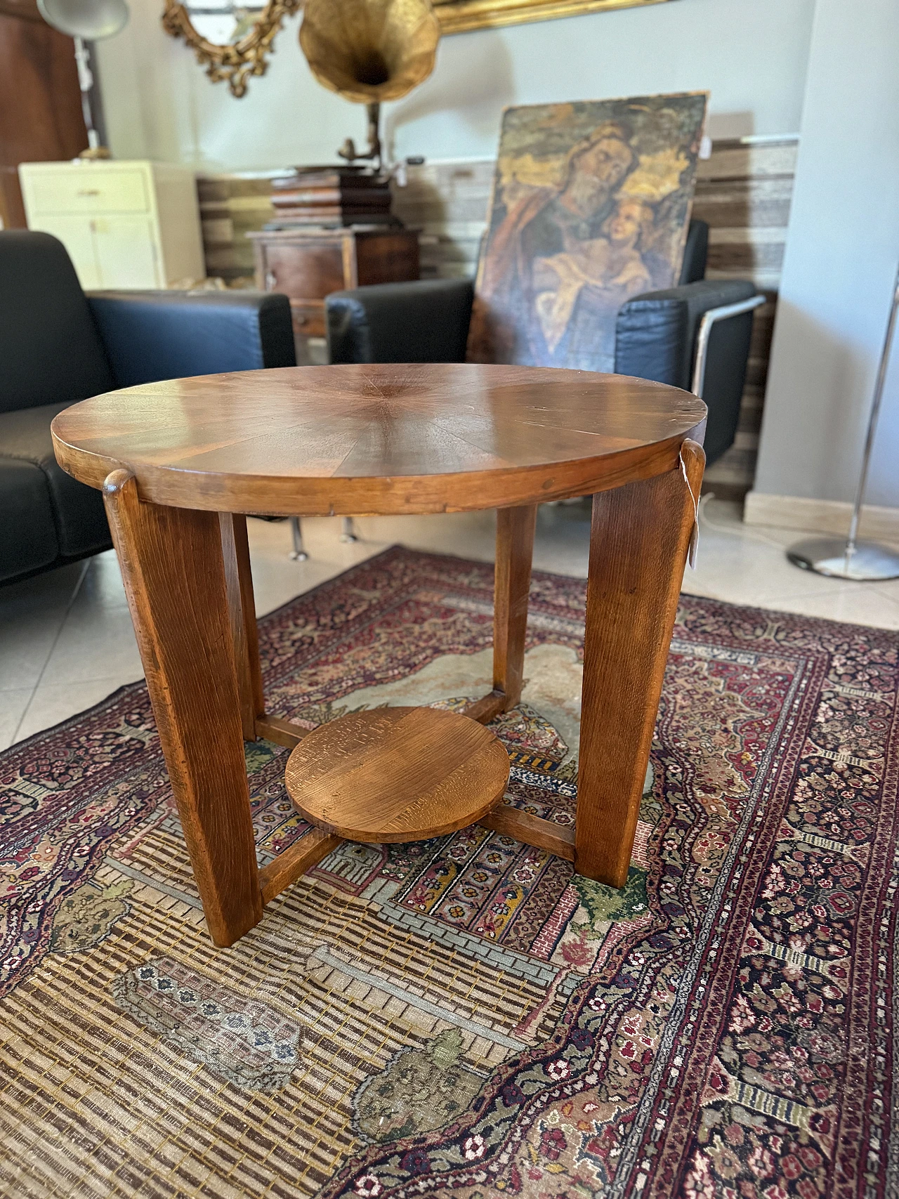 Art Deco round walnut coffee table, 1930s 6