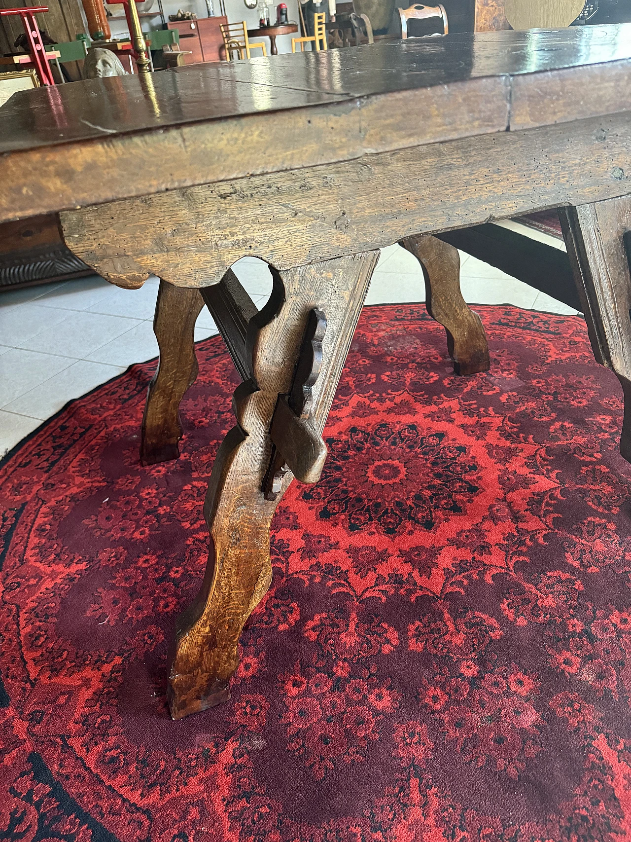 Trestle table in walnut & chestnut wood, 17th century 5