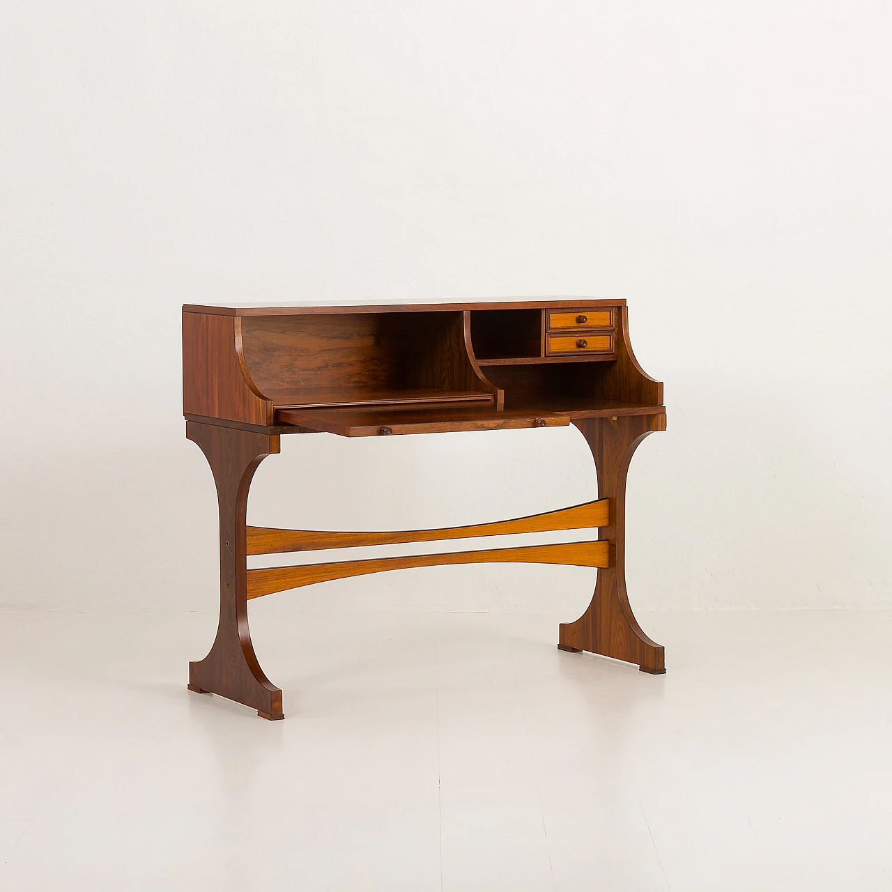 Rosewood desk in the style of Gianfranco Frattini, 1960s 6