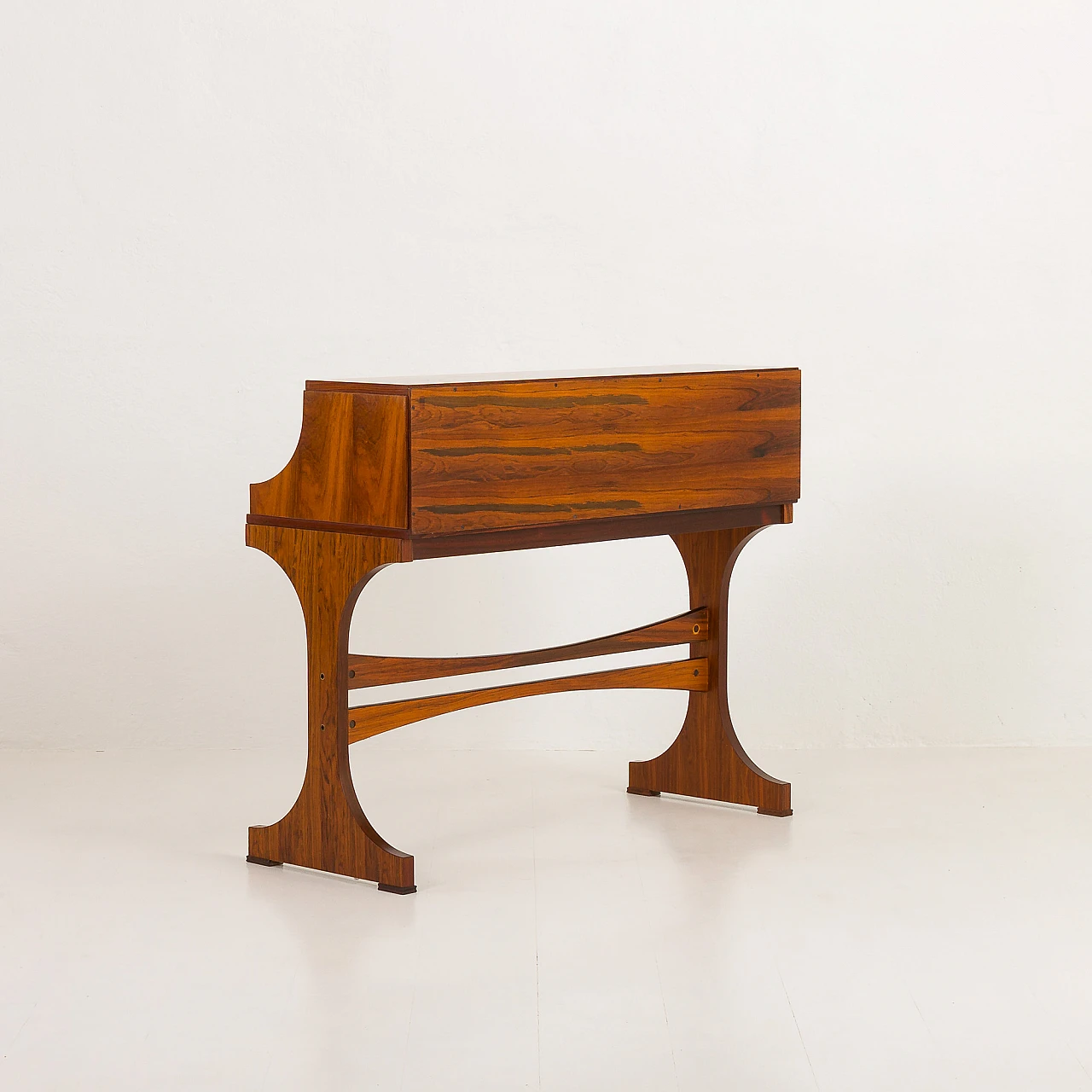 Rosewood desk in the style of Gianfranco Frattini, 1960s 13