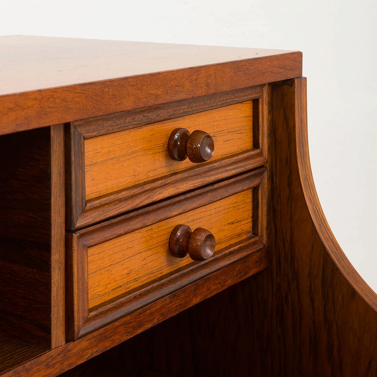 Rosewood desk in the style of Gianfranco Frattini, 1960s 19