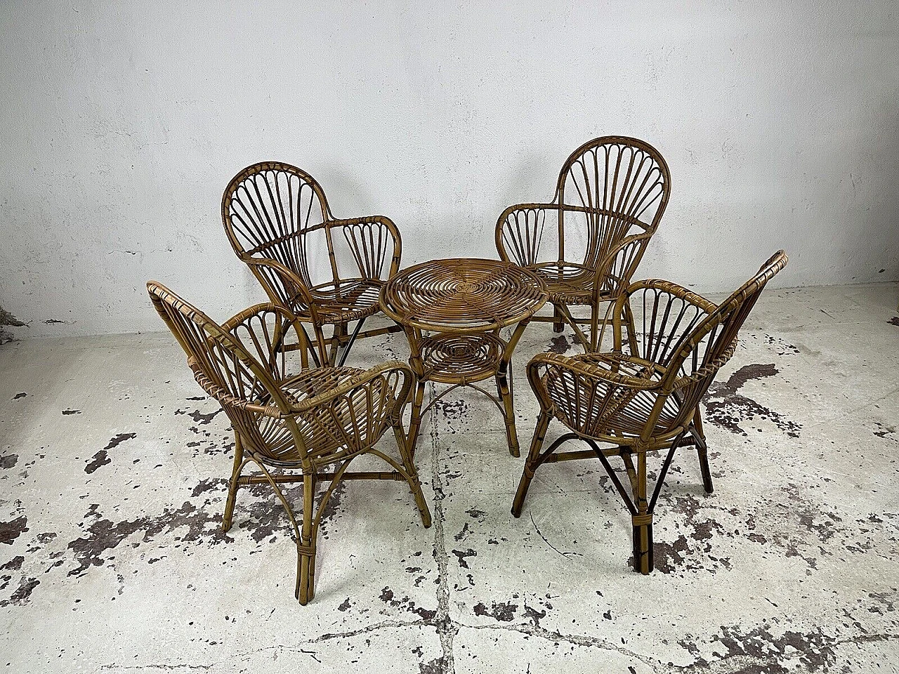 4 Armchairs and coffee table in wicker, bamboo and rattan, 1960s 3