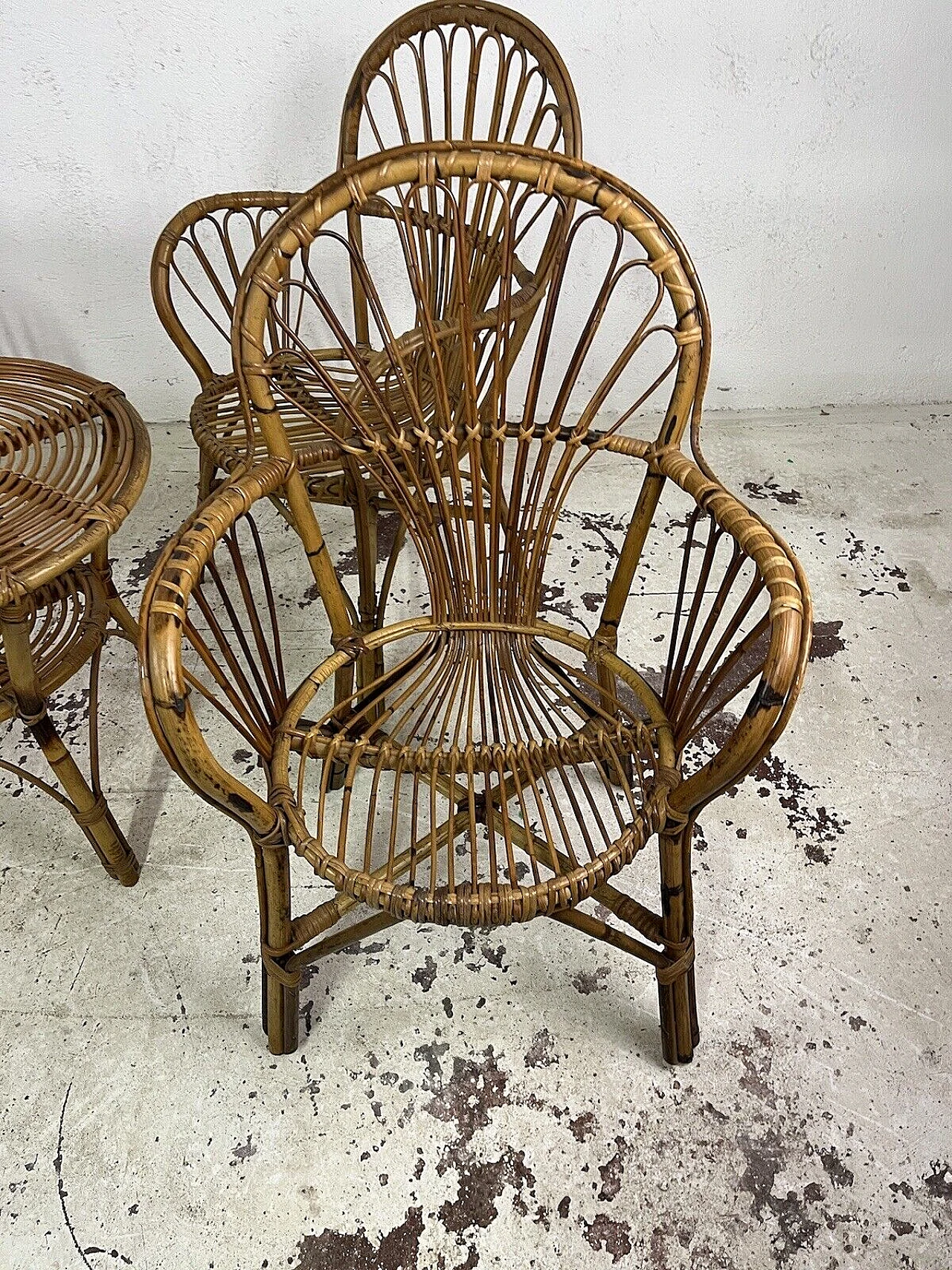 4 Armchairs and coffee table in wicker, bamboo and rattan, 1960s 5