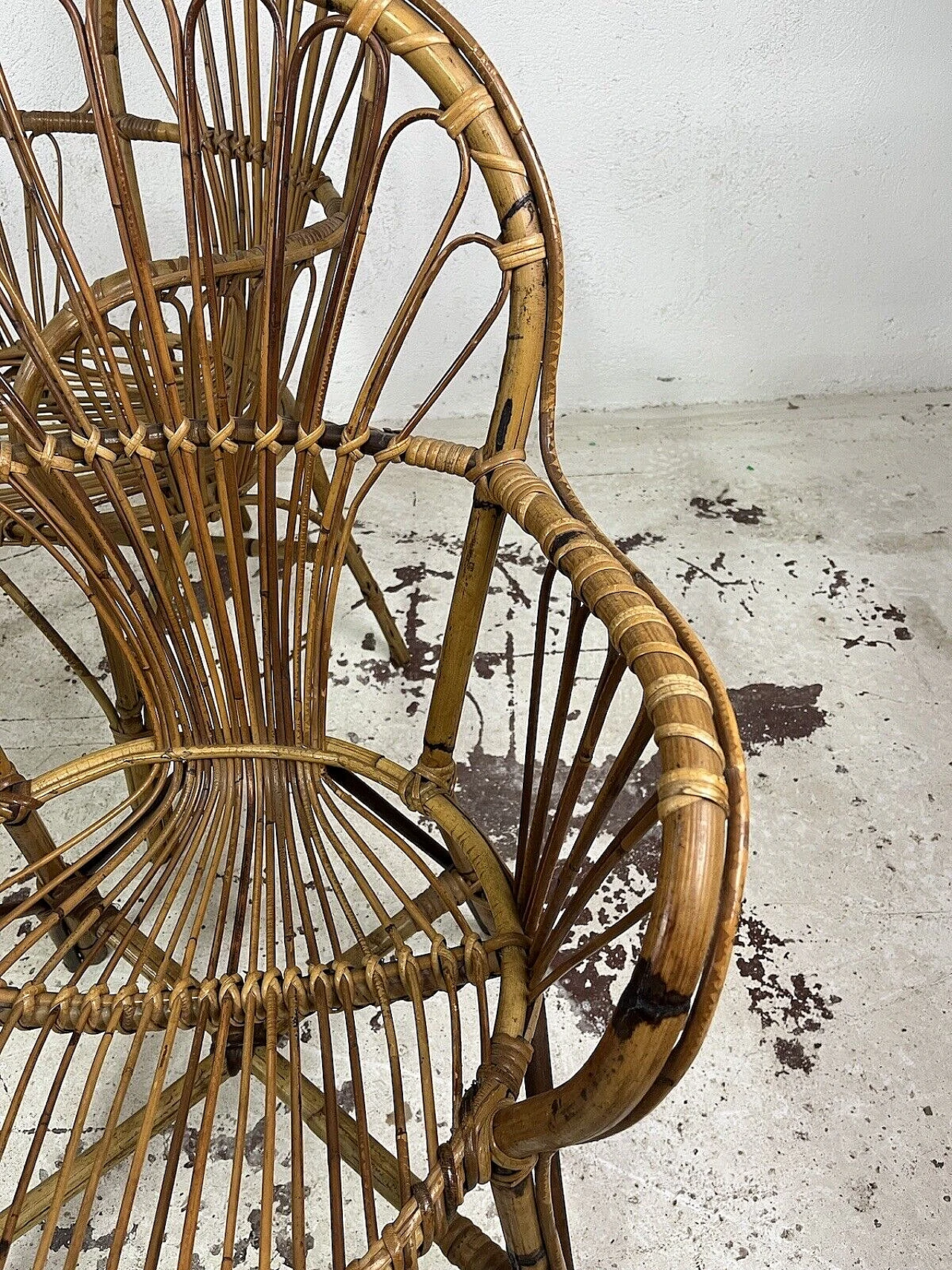 4 Armchairs and coffee table in wicker, bamboo and rattan, 1960s 7