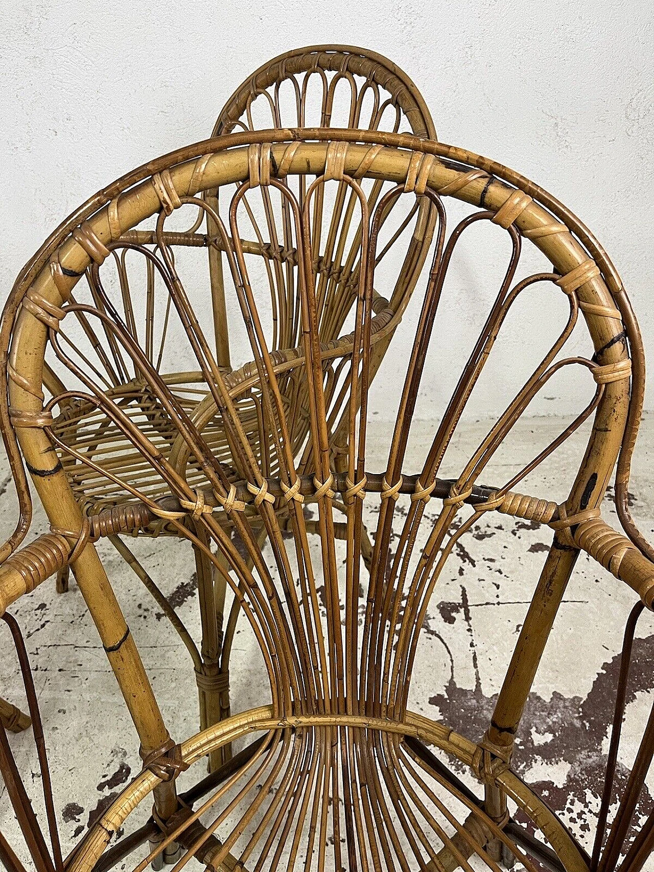 4 Armchairs and coffee table in wicker, bamboo and rattan, 1960s 9