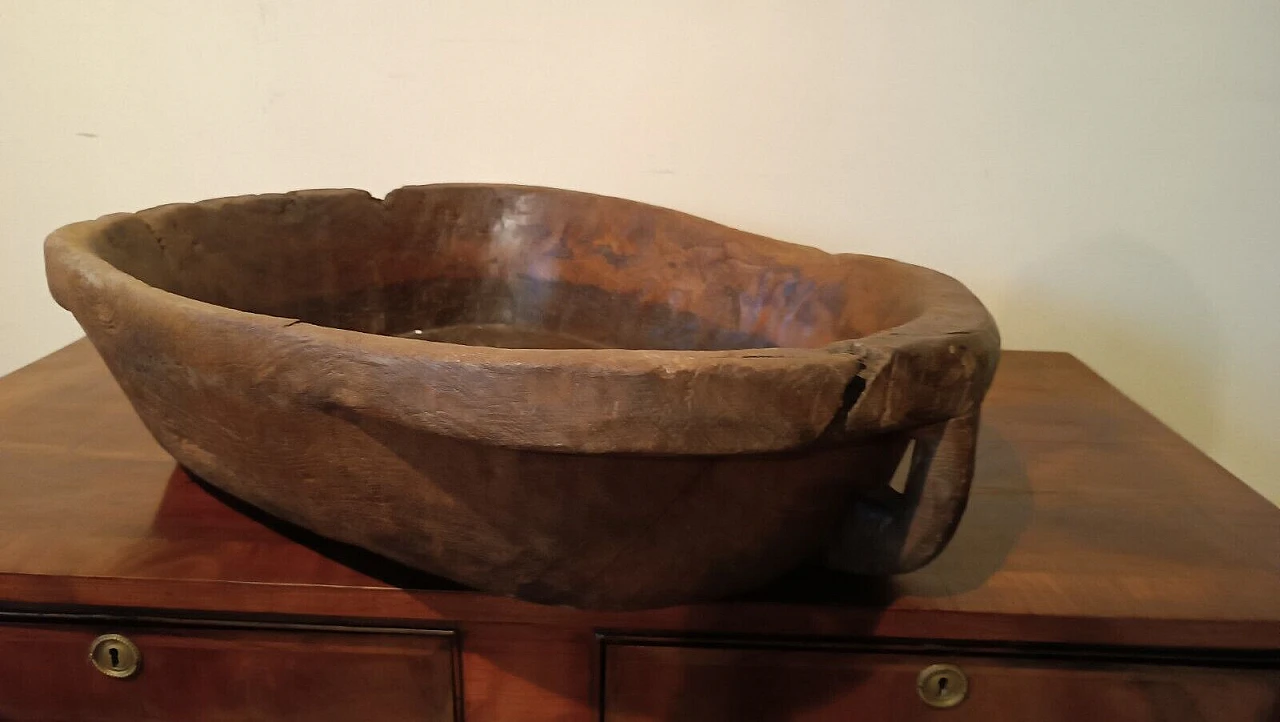 Solid elm kneading bowl, 19th century 4