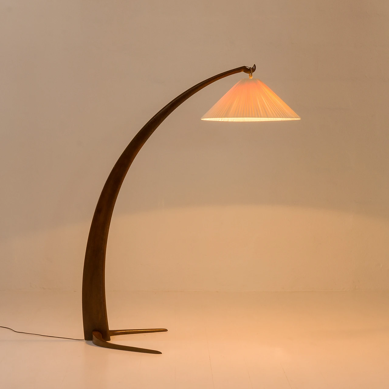 Bent oak arc floor lamp, 1960s 3