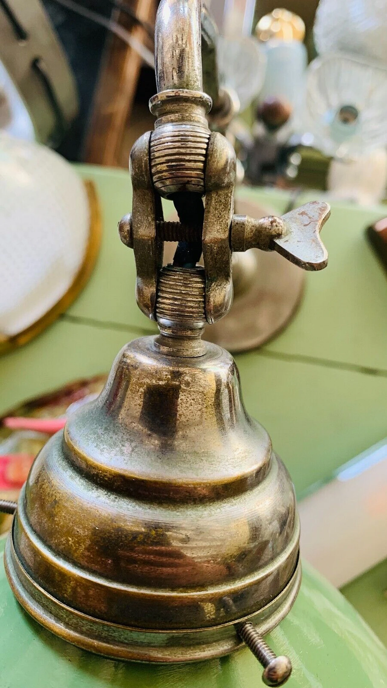 Green and chrome metal ministerial table lamp, 1940s 4