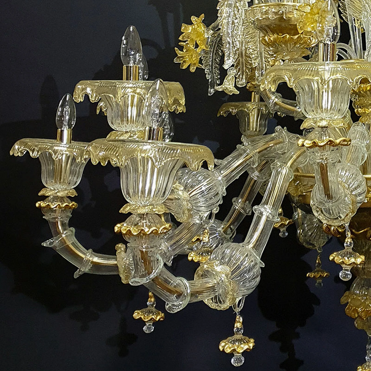 Rezzonico style Murano glass chandelier in gold crystal, 1940s 5