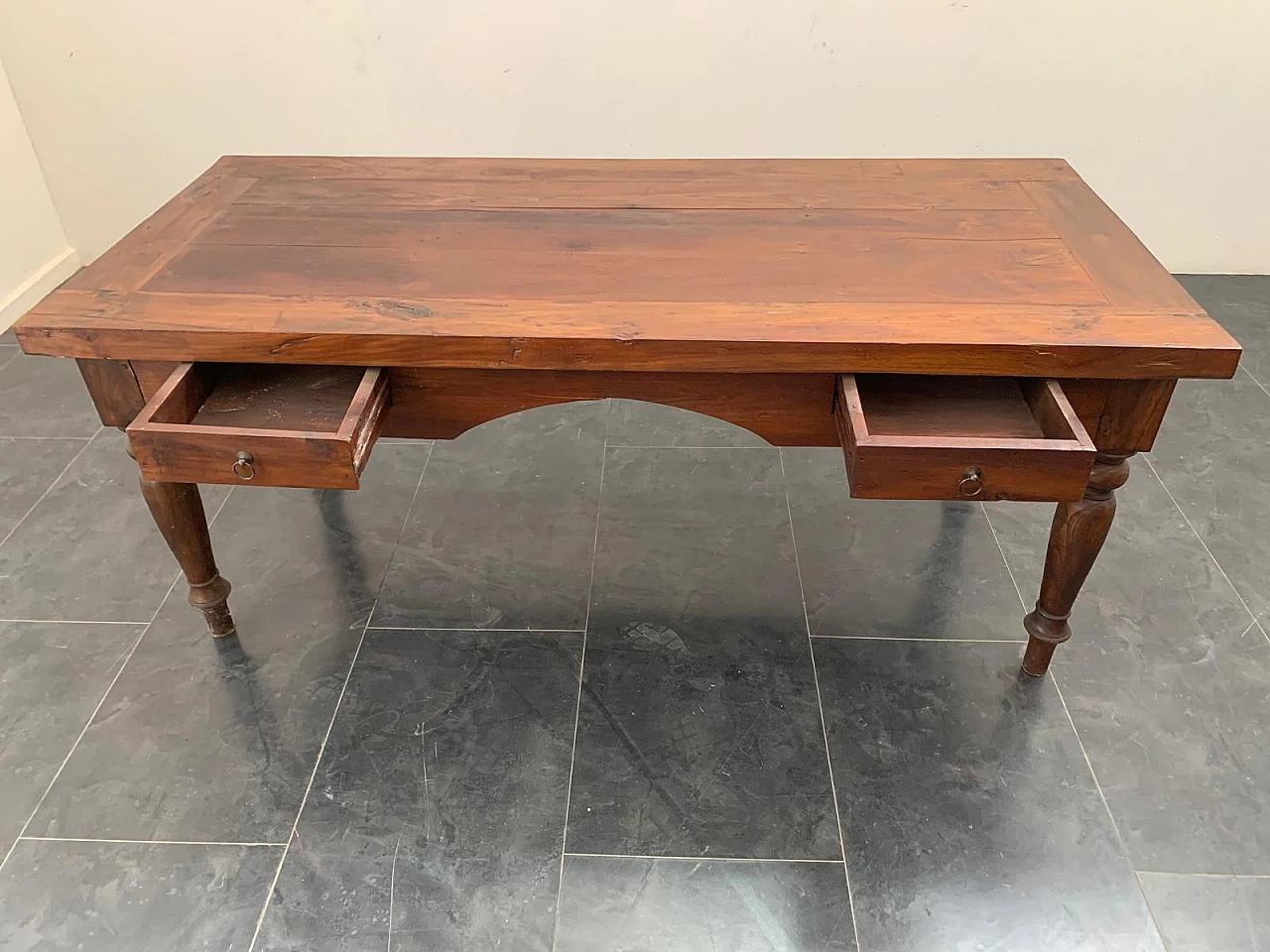 Teak desk with carved profile & two side drawers, 19th century 10