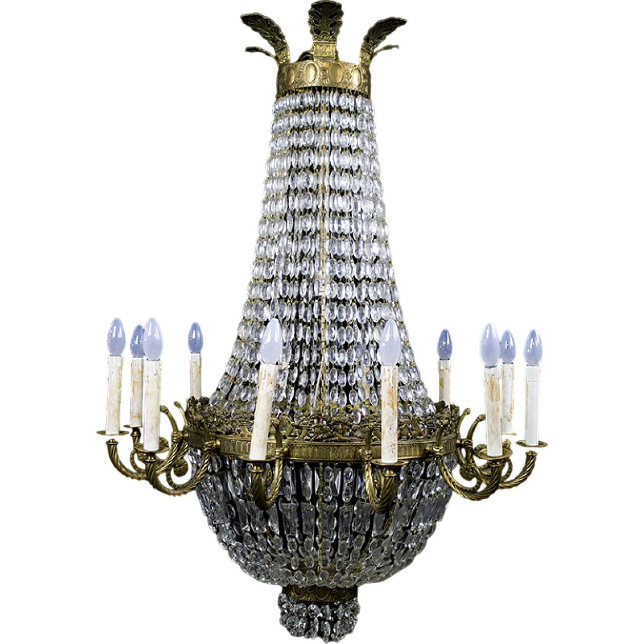 12-Light chandelier in gilded brass with crystal chains, 19th century 6