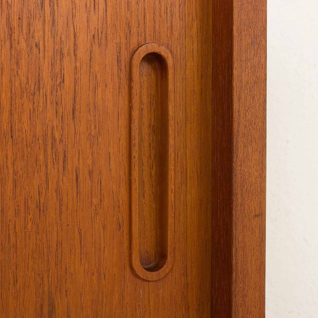 Teak sideboard by Hundevad, 1960s 13