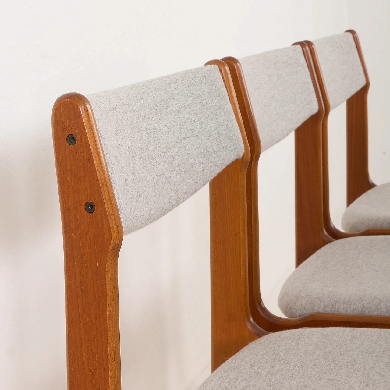 6 Chairs in teak and fabric by Erik Buch, 1960s 6