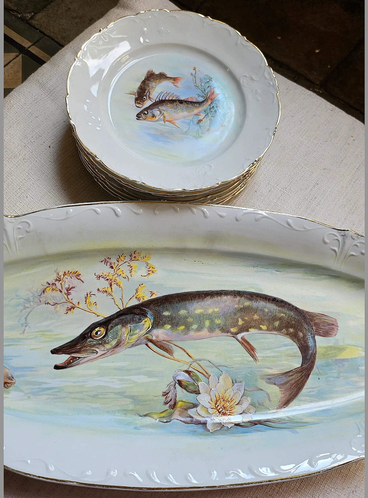 Porcelain dinner fish set by Aich Karlsbad, late 19th century 4