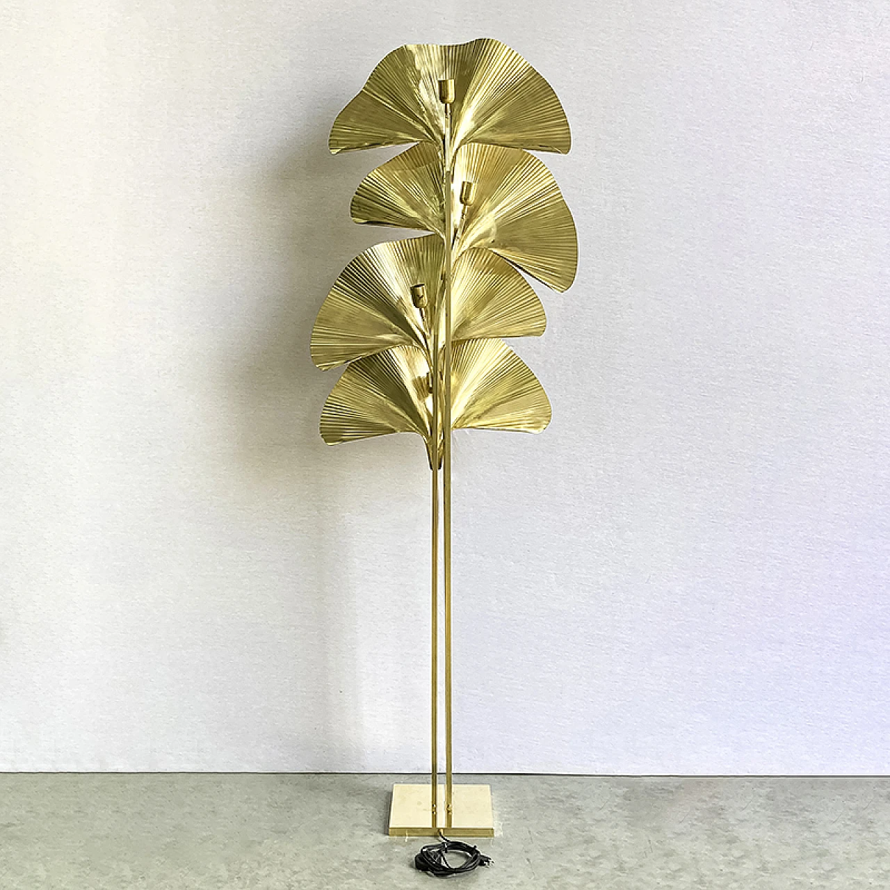 Brass floor lamp with four ginko leaves, 1940s 4