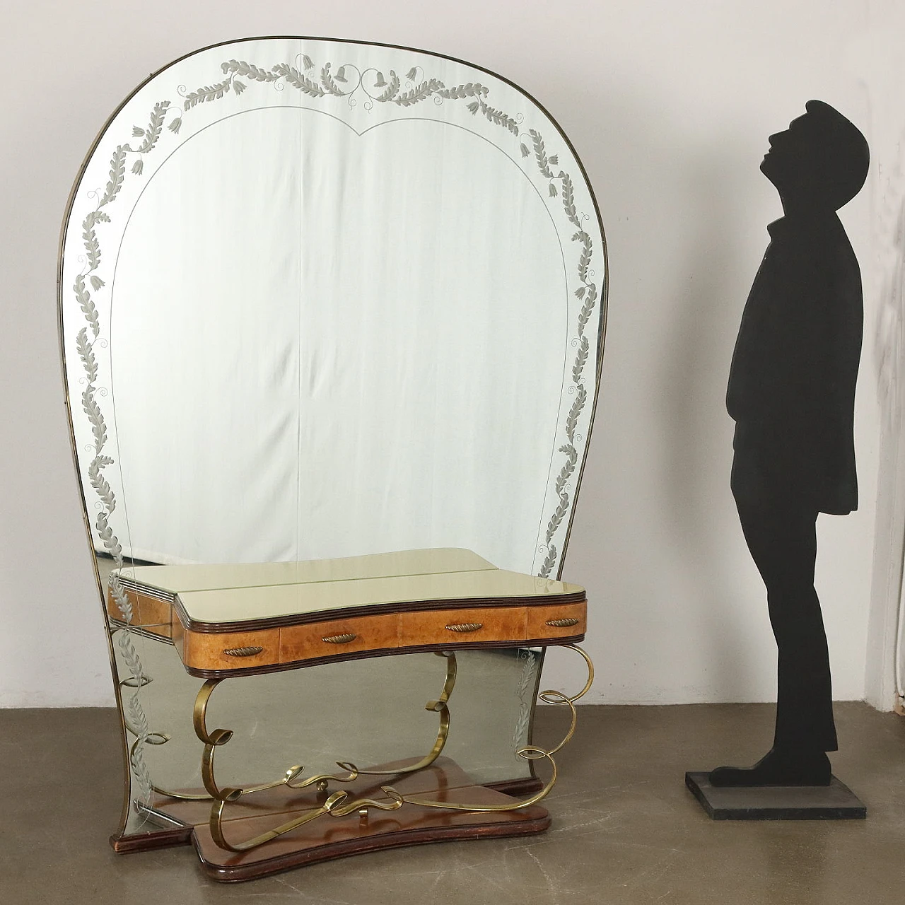 Vanity table in brass and briar veneer with mirror, 1930s 3