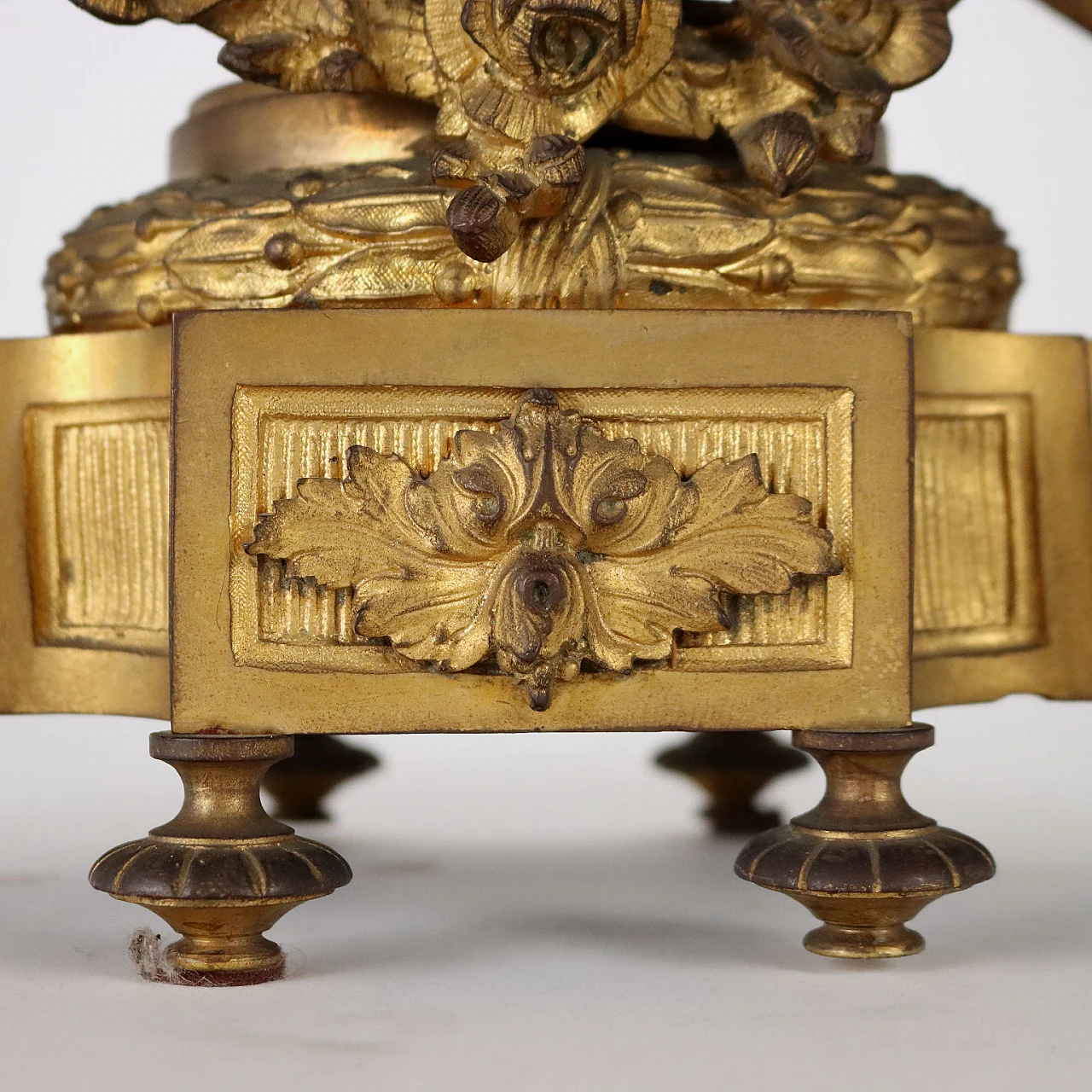 Triptych clock & candlesticks in blue porcelain & bronze, 19th century 8