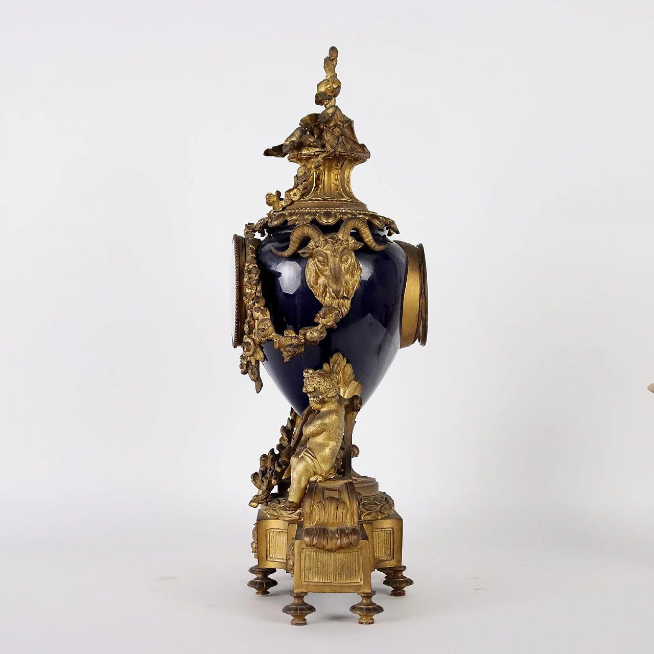 Triptych clock & candlesticks in blue porcelain & bronze, 19th century 9