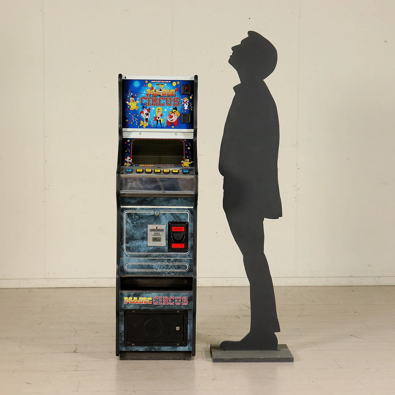 Magic Circus video game in wood covered in formica, 1980s 2