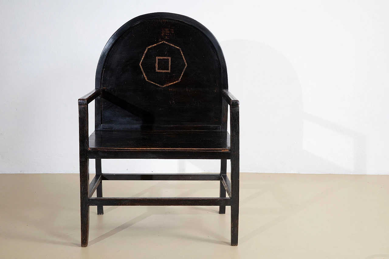 Pair of ebonised larch armchairs with hexagonal carvings, 1920s 6