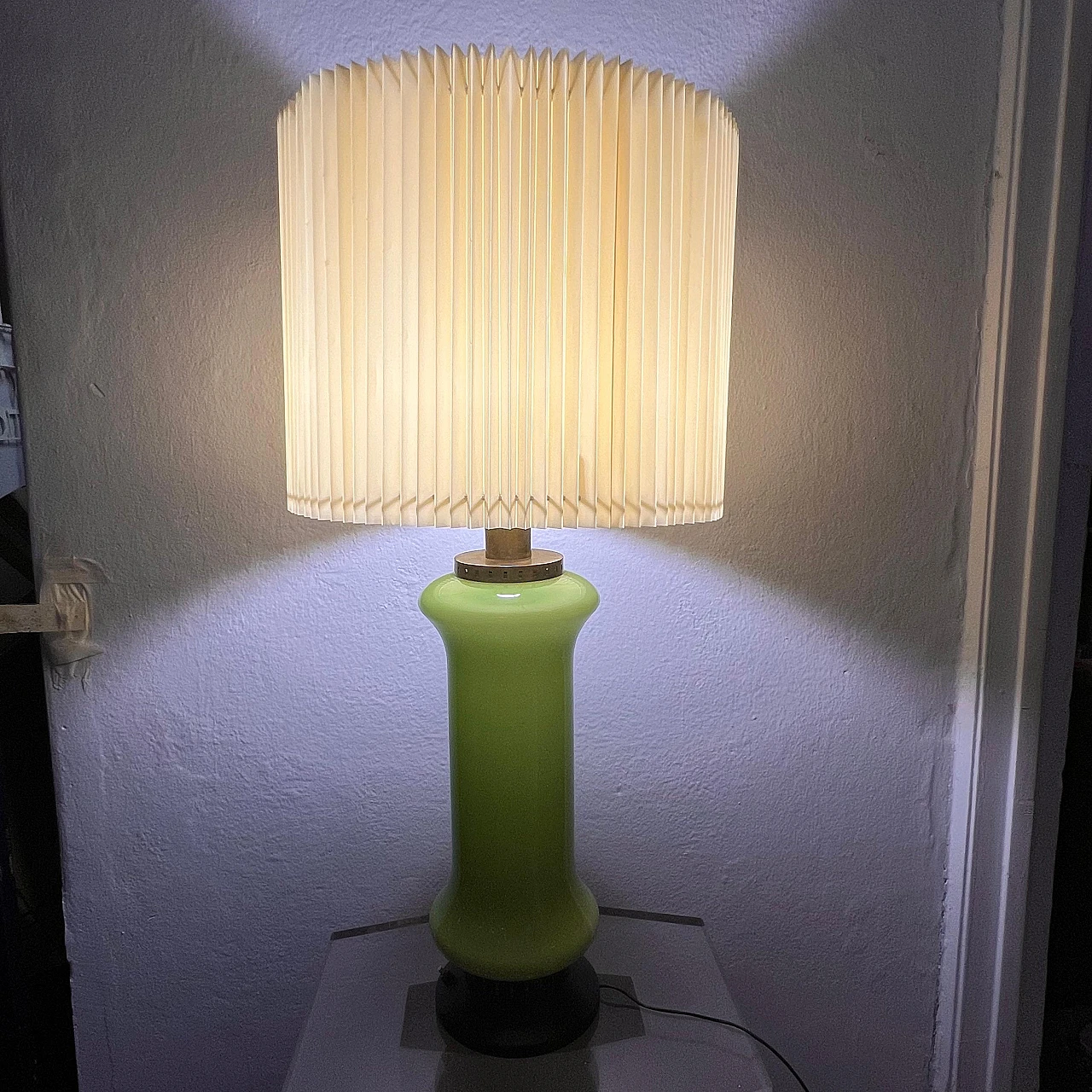 Green glass table lamp attributed to Stilnovo, 1960s 4