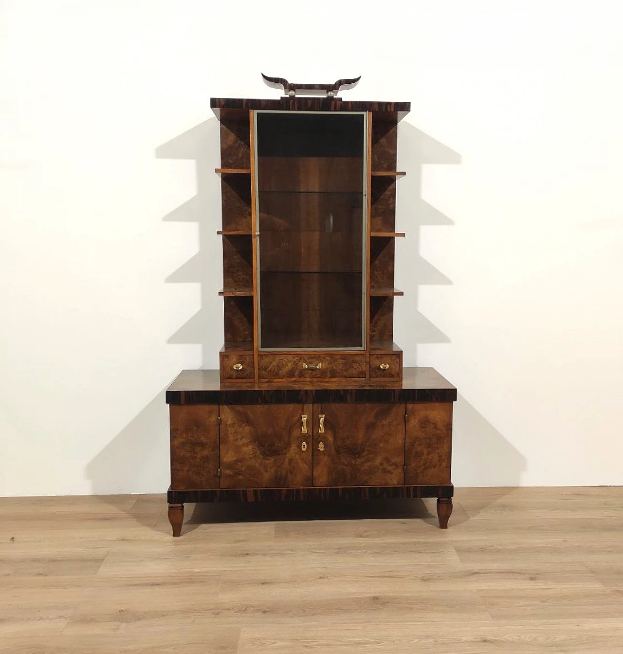 Walnut display cabinet attributed to Gio Ponti, 1940s 1