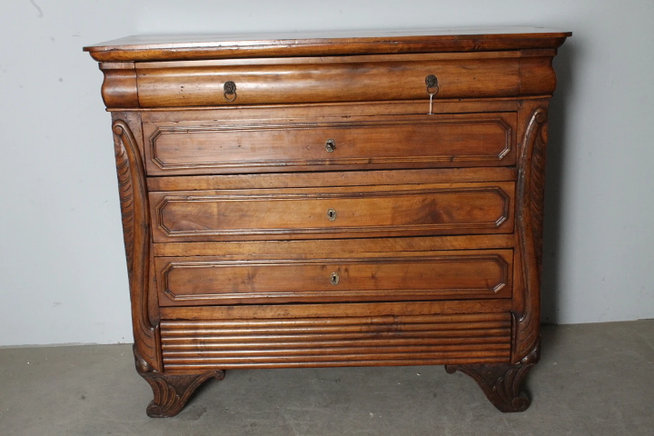 Piedmontese Charles X walnut commode, early 19th century 3