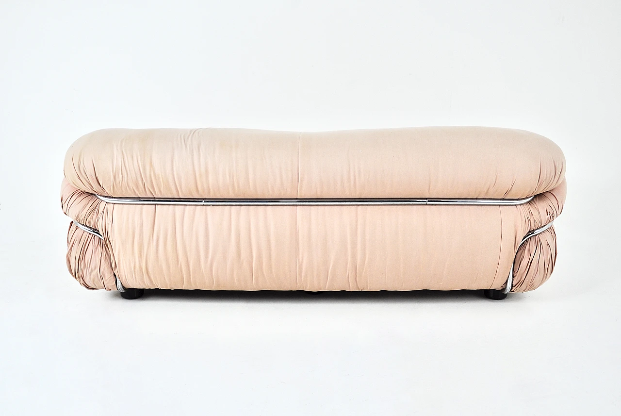 Pink fabric Sesann sofa by G. Frattini for Cassina, 1970s 5