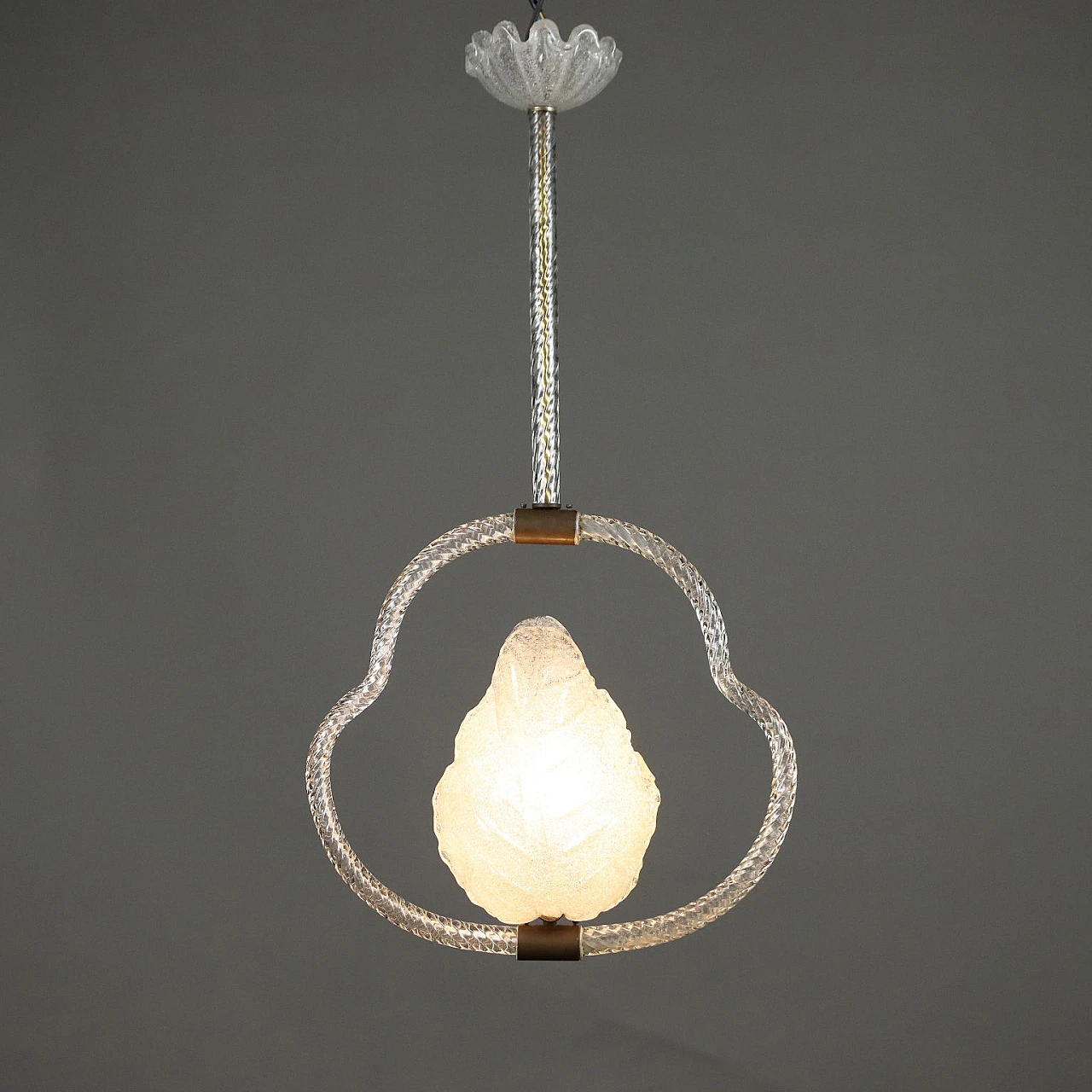 Lampadario in vetro di Murano e dettagli in ottone, anni '40 1